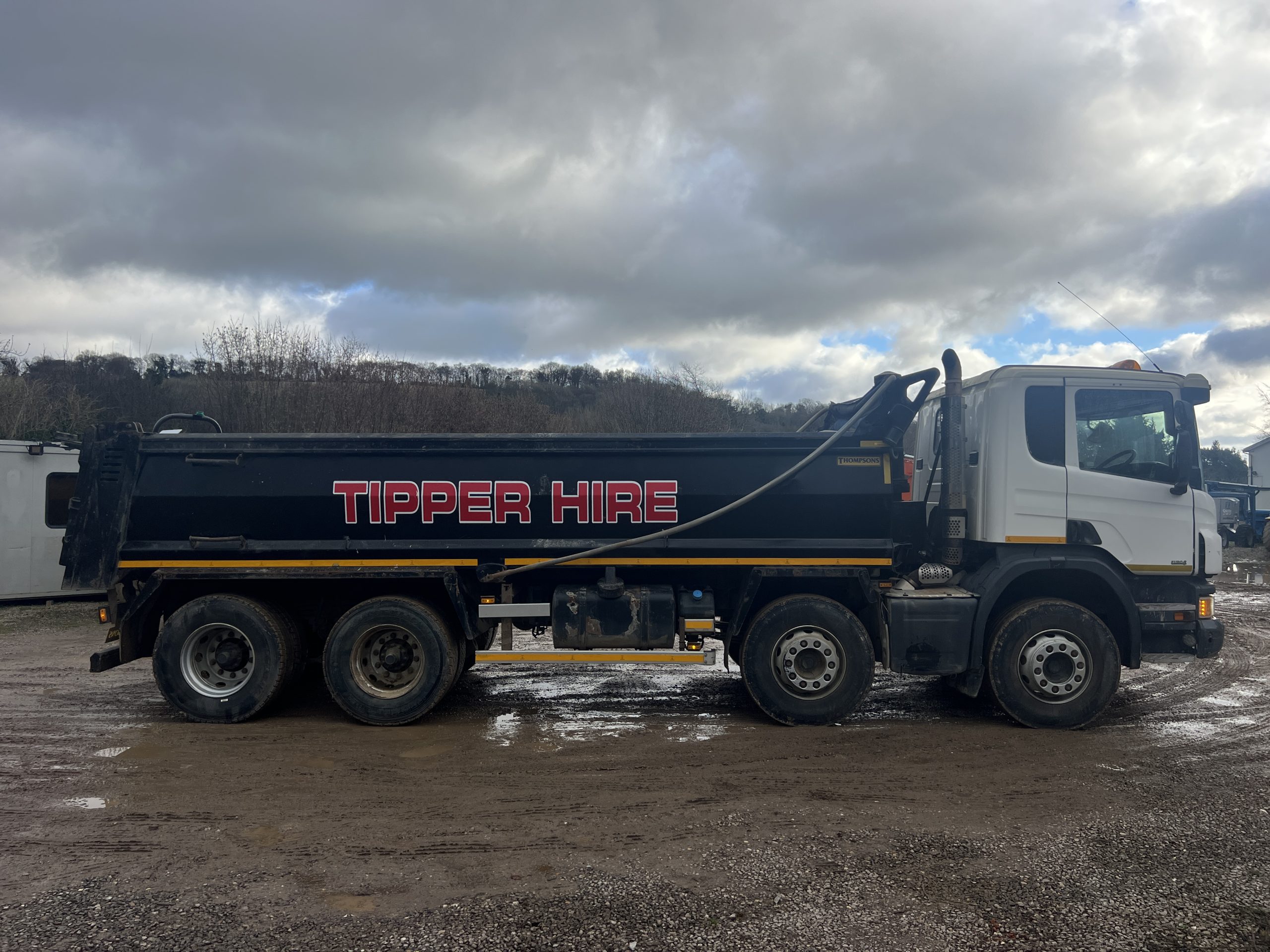 SCANIA P410 TIPPER 2015 - used trucks for sale at J Hawes Ltd - view 3