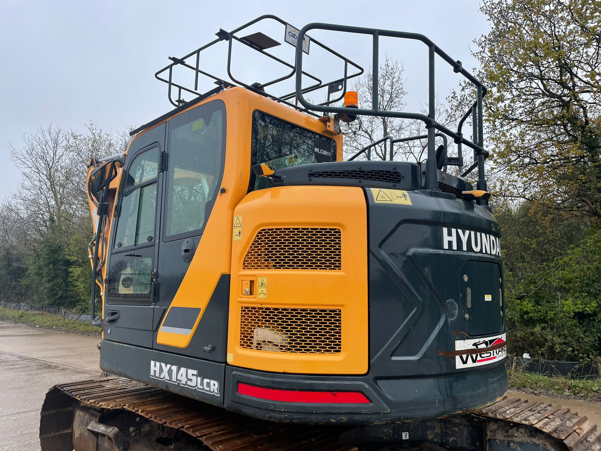 HYUNDAI HX145LCR - used plant for sale at J Hawes Ltd - view 8