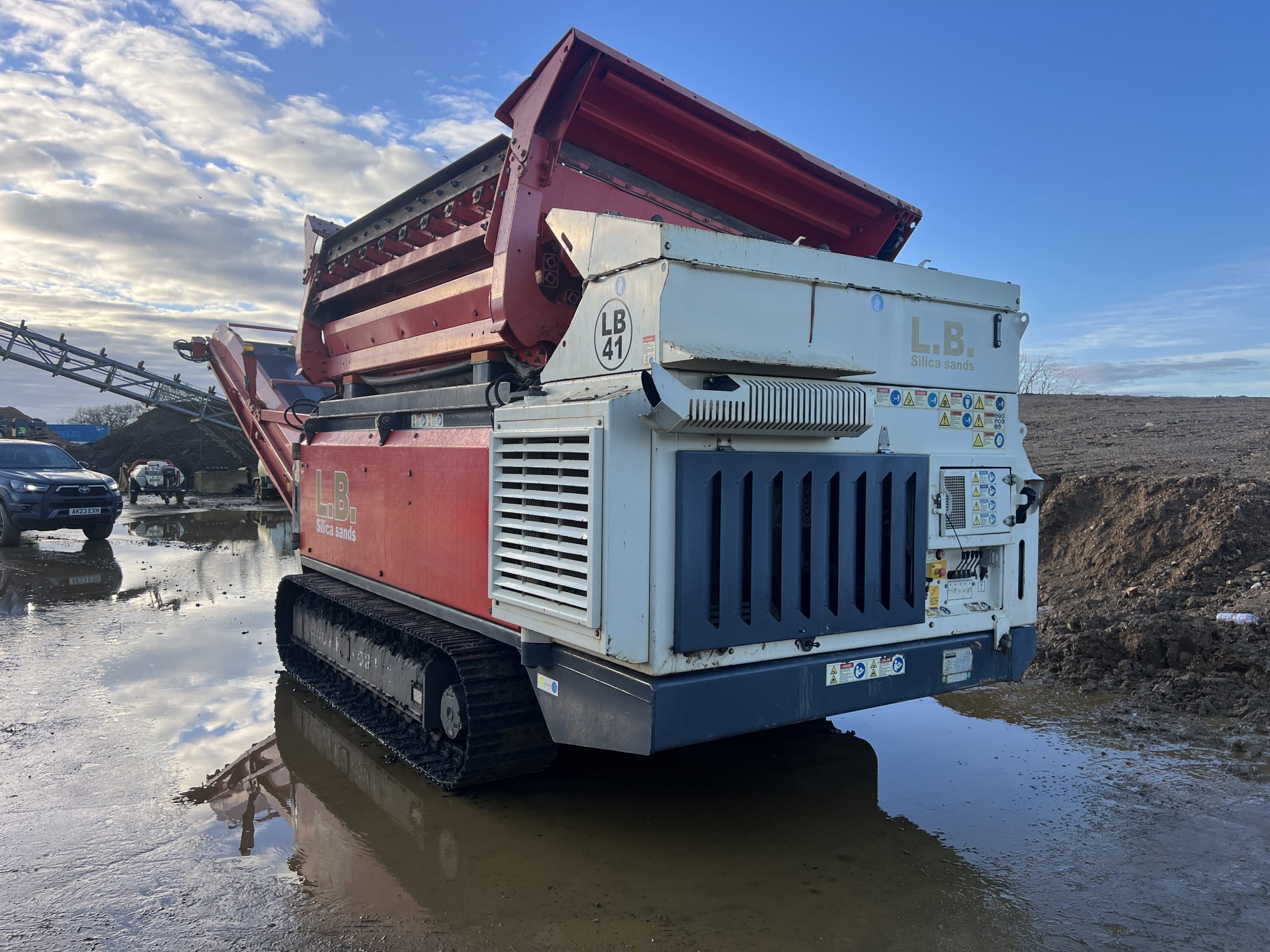 SANDVIK QE141 SCREENER 2017 - used plant for sale at J Hawes Ltd - view 3
