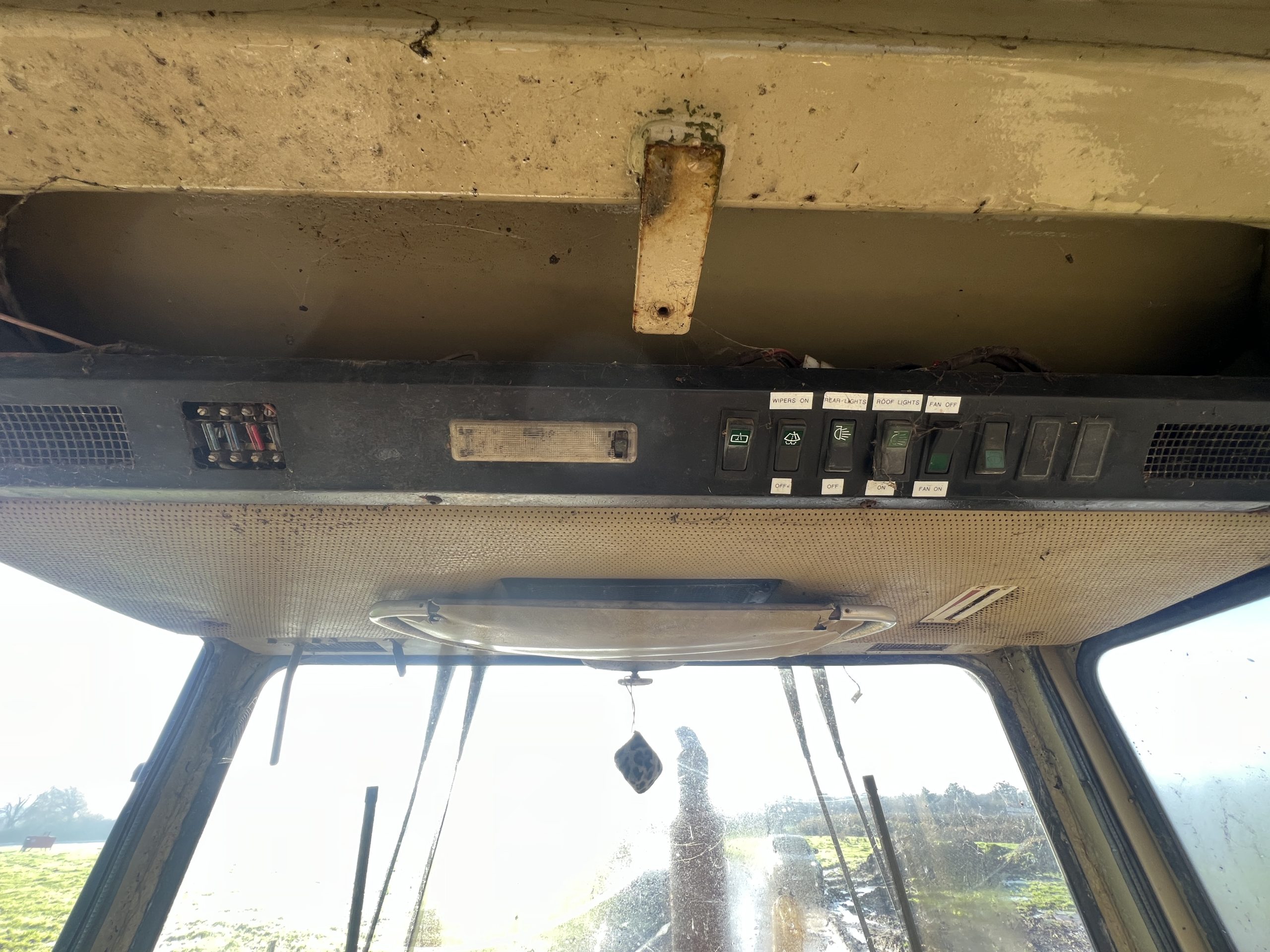 KOMATSU D53P-17 1992 - used plant for sale at J Hawes Ltd - view 15