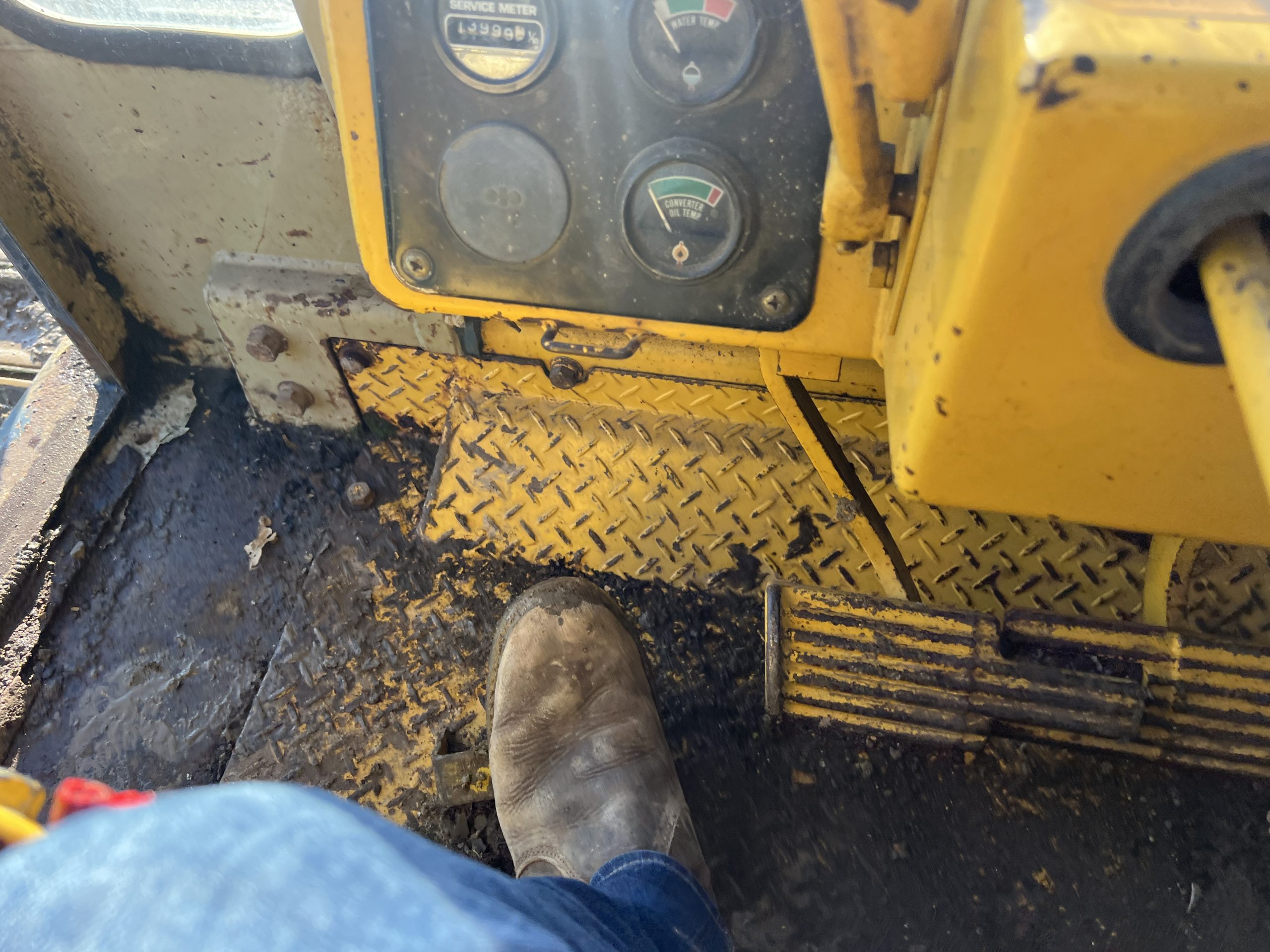 KOMATSU D53P-17 1992 - used plant for sale at J Hawes Ltd - view 14