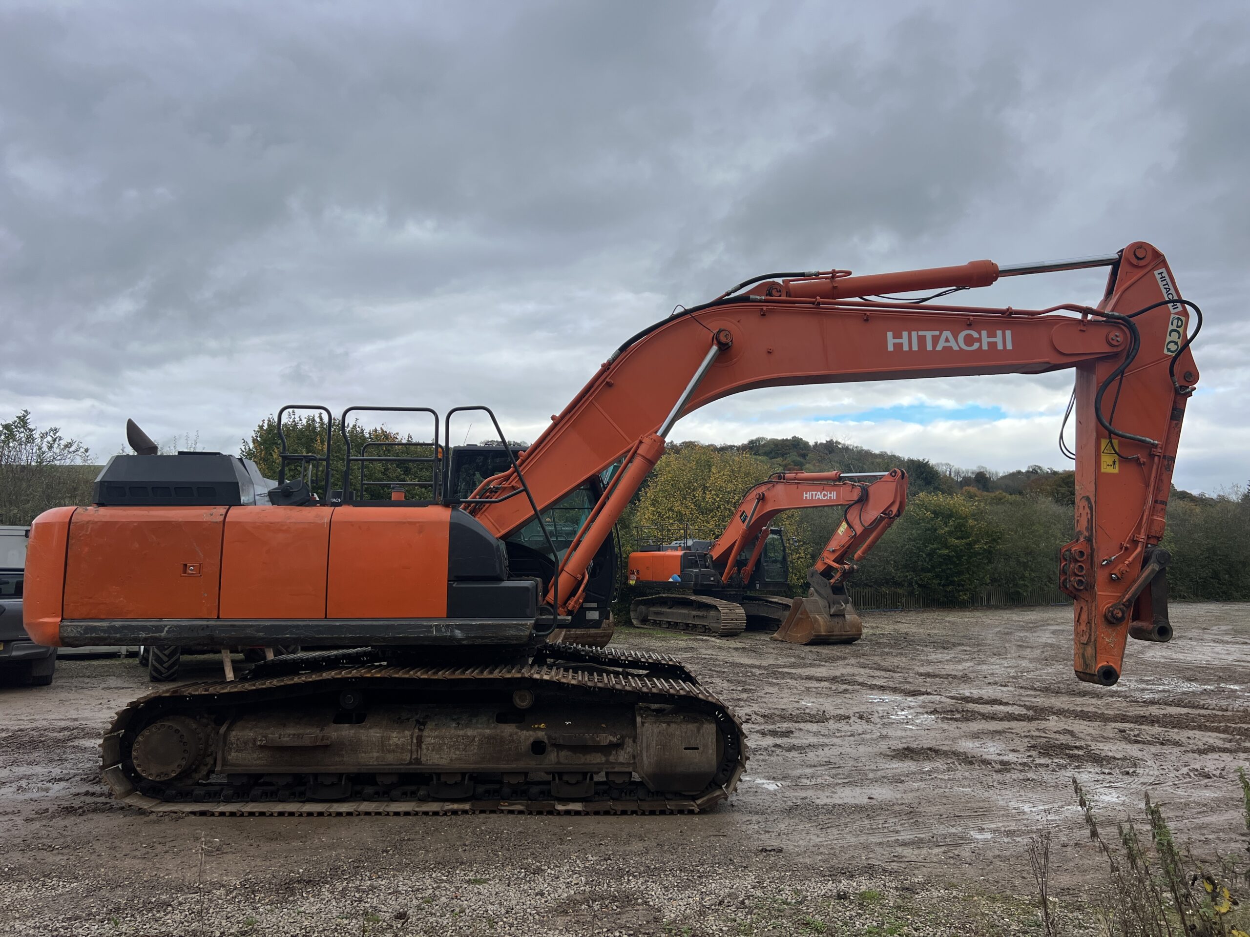 HITACHI ZX350LC-6 2018 - used plant for sale at J Hawes Ltd - view 8