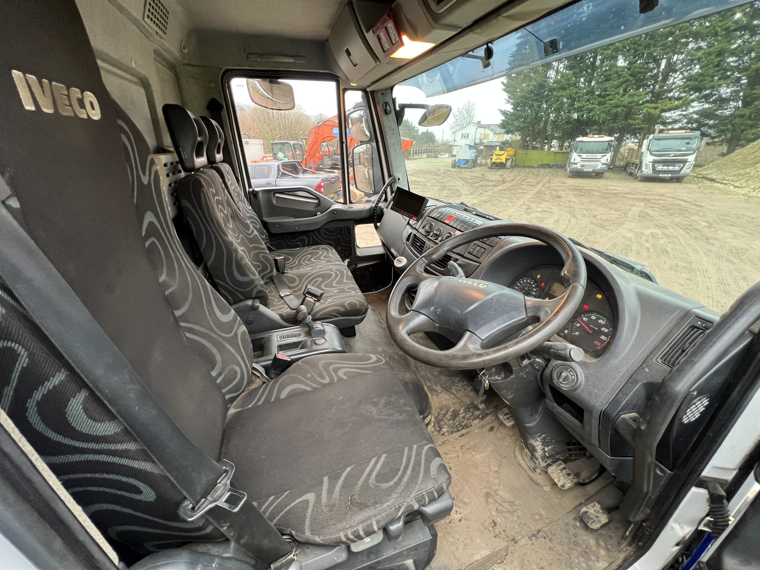IVECO 140E BEAVERTAIL 2015 - used trucks for sale at J Hawes Ltd - view 11
