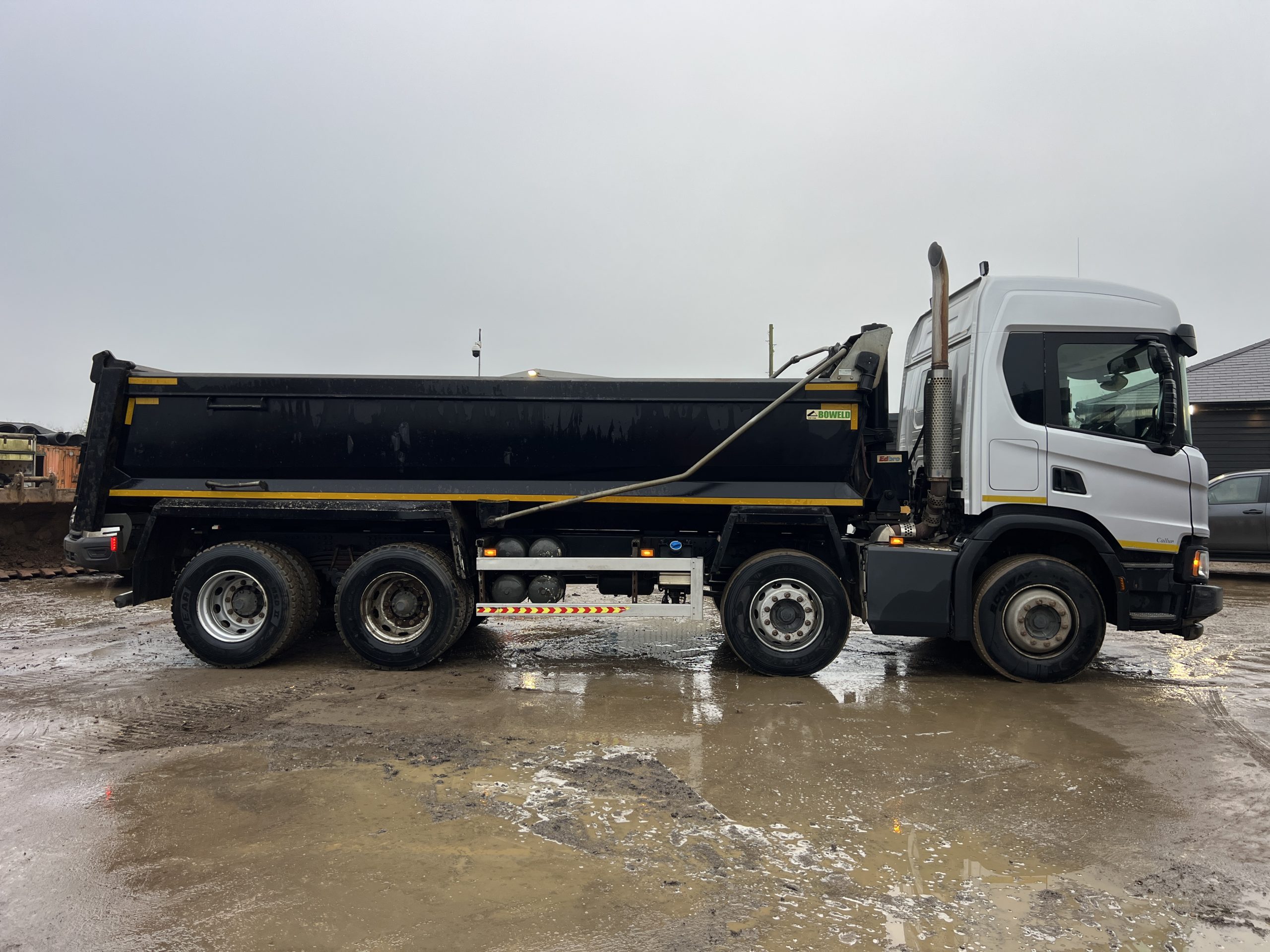 SCANIA XT P410 TIPPER 2018 - used trucks for sale at J Hawes Ltd - view 9
