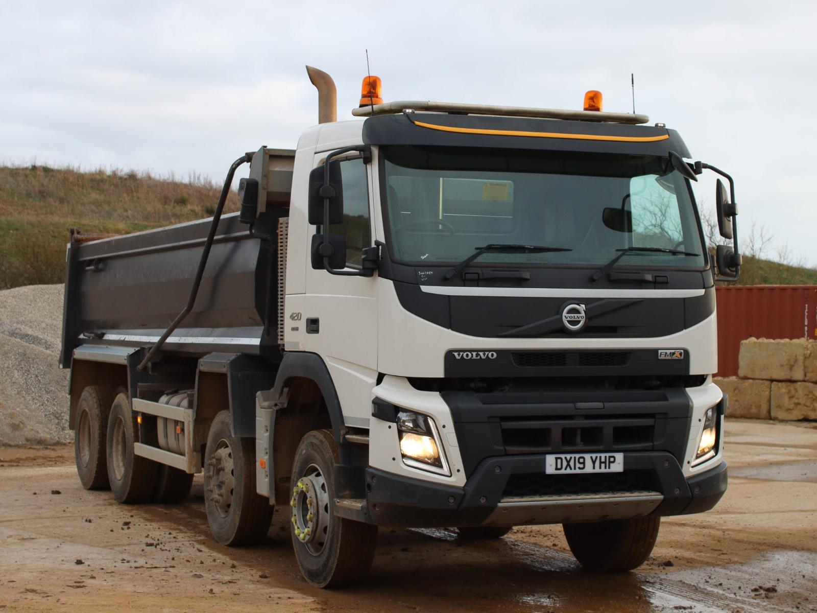 VOLVO FMX420 TIPPER - used trucks for sale at J Hawes Ltd - view 4