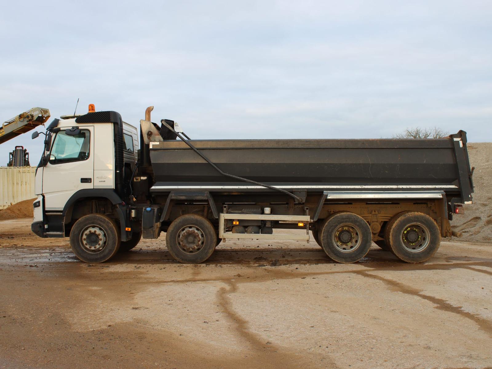 VOLVO FMX420 TIPPER - used trucks for sale at J Hawes Ltd - view 2