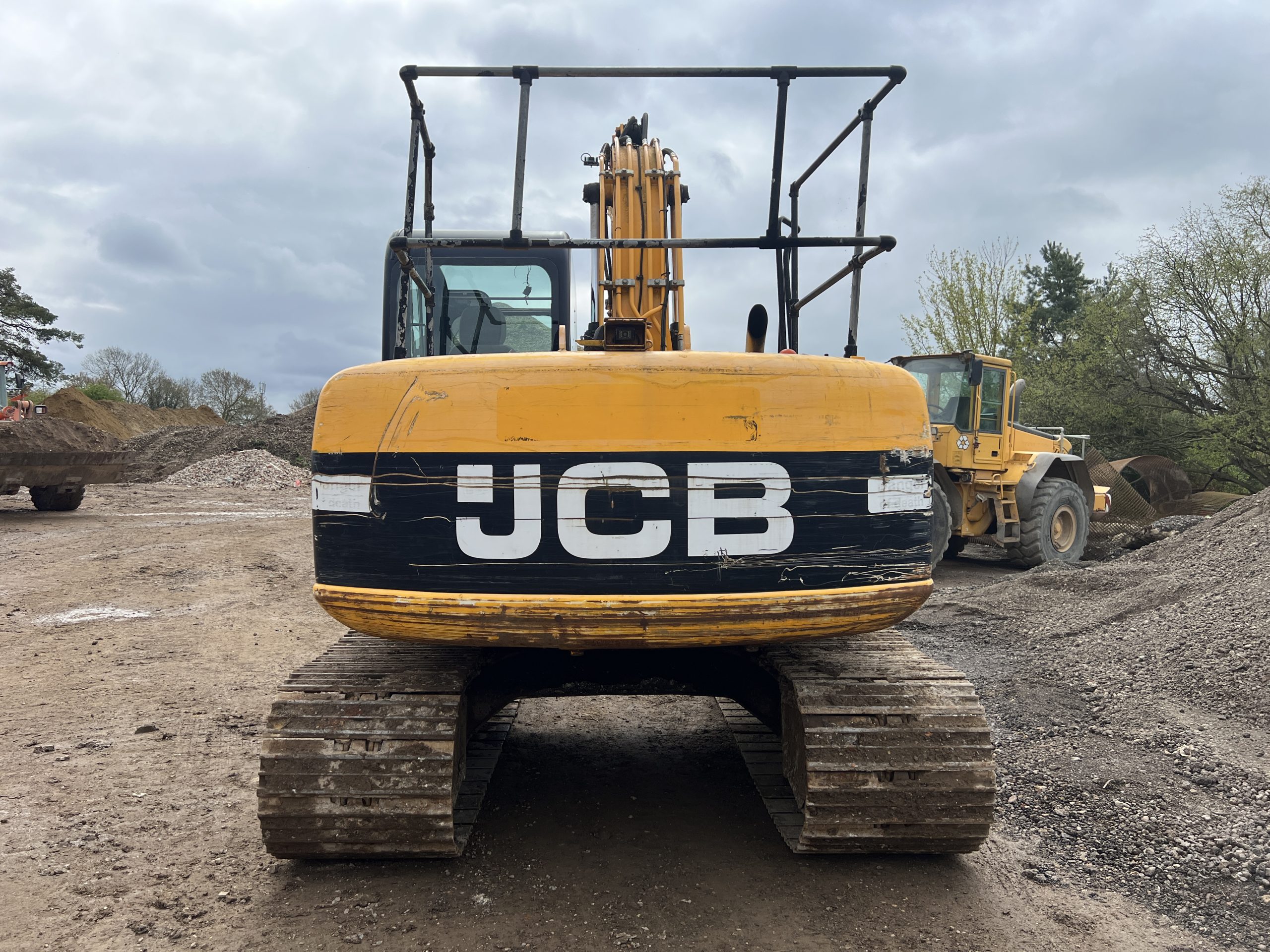 JCB JS130LC - used plant for sale at J Hawes Ltd - view 4