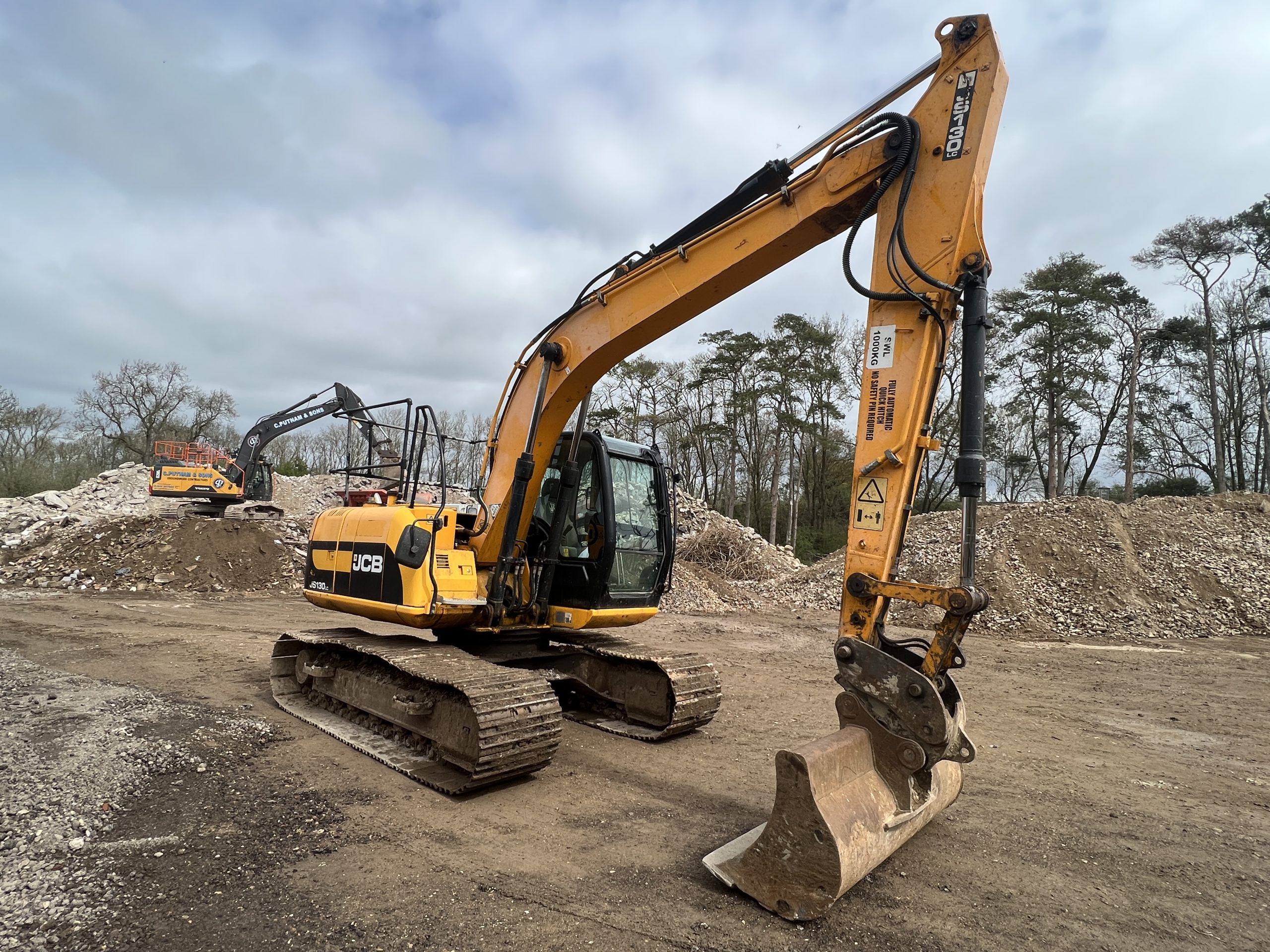 JCB JS130LC - used plant for sale at J Hawes Ltd - view 6