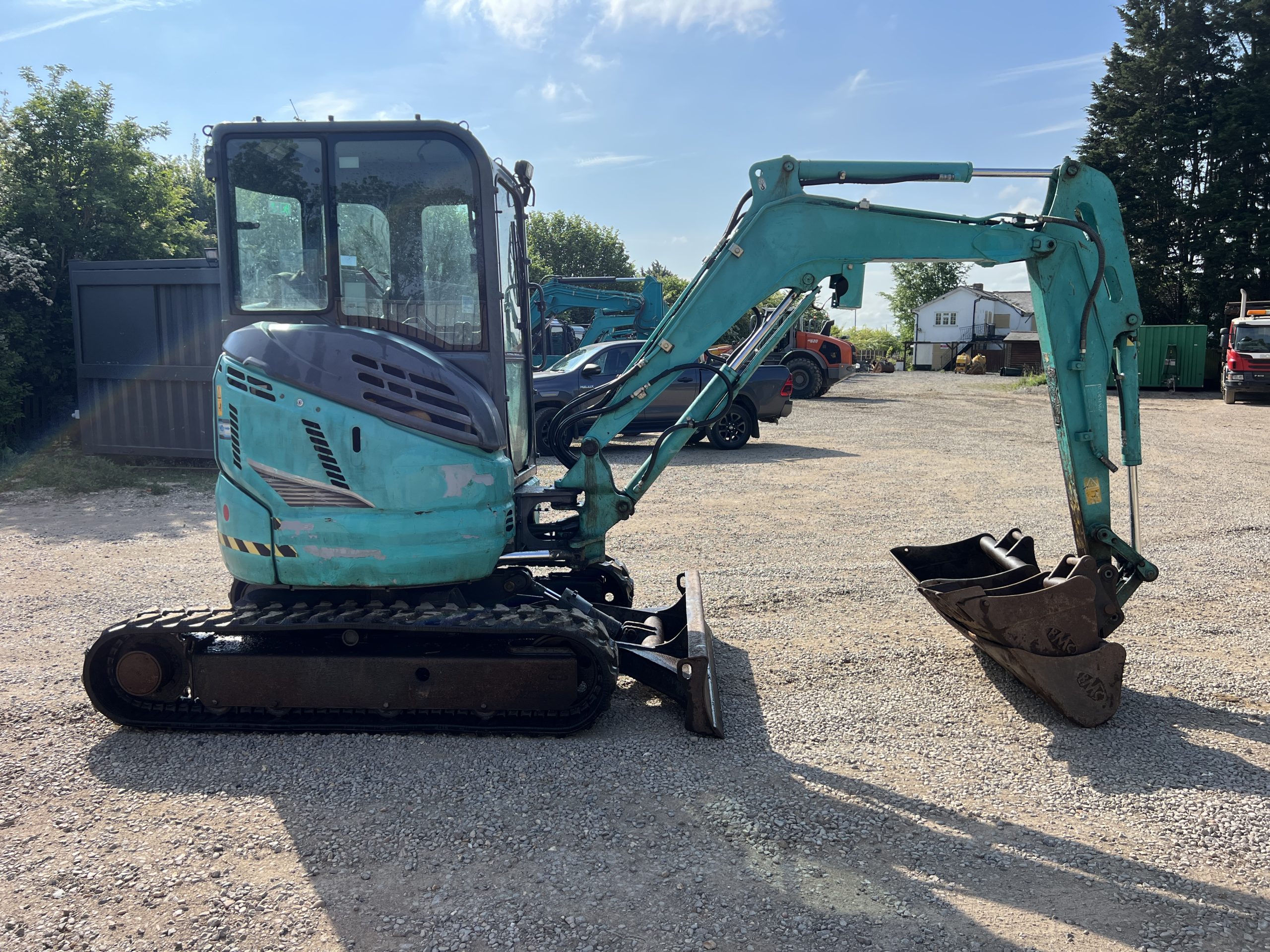 KOBELCO SK28SR-6 2016 - used plant for sale at J Hawes Ltd