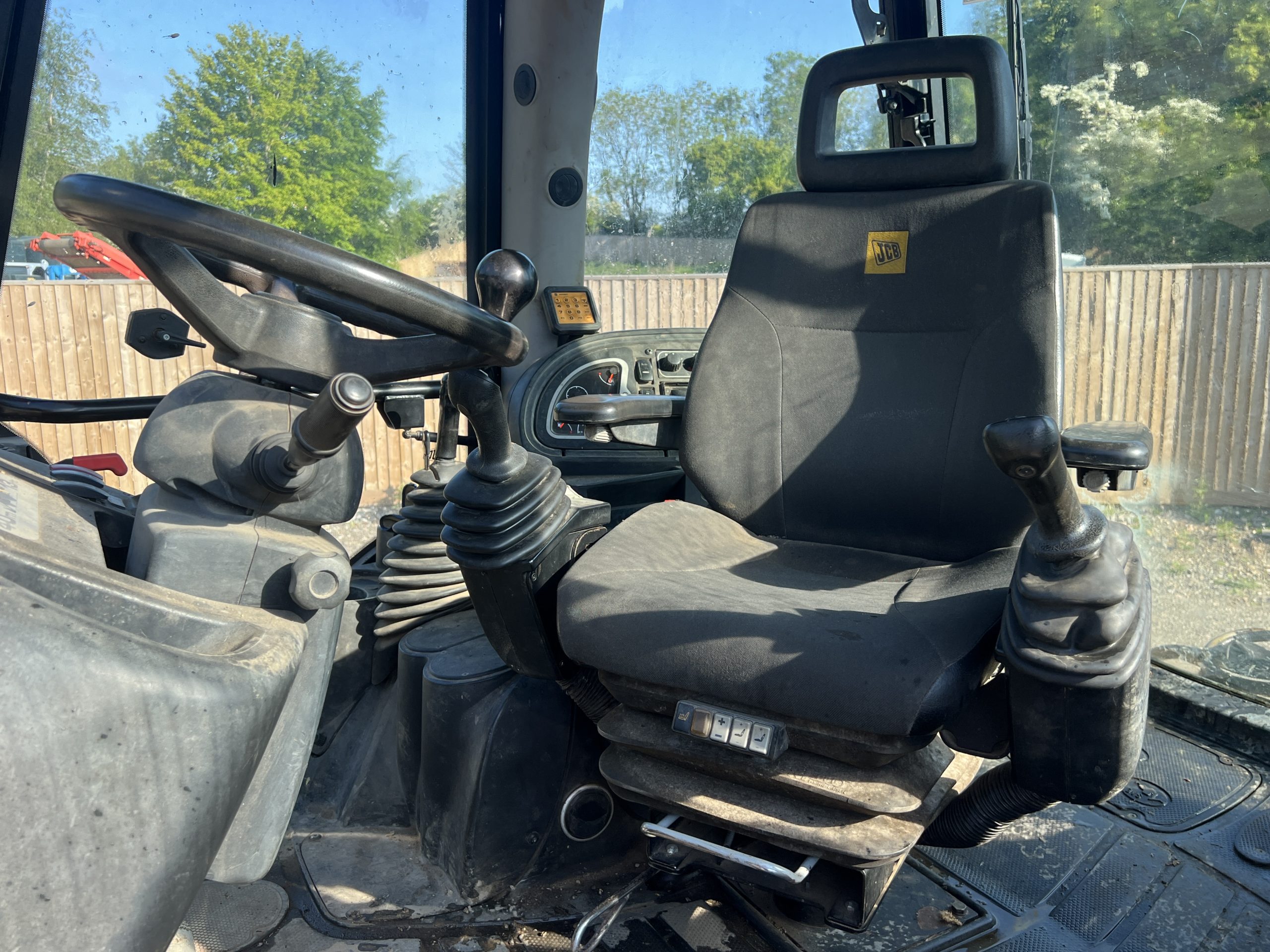 JCB 3CX CONTRACTOR 2013 - used plant for sale at J Hawes Ltd - view 10