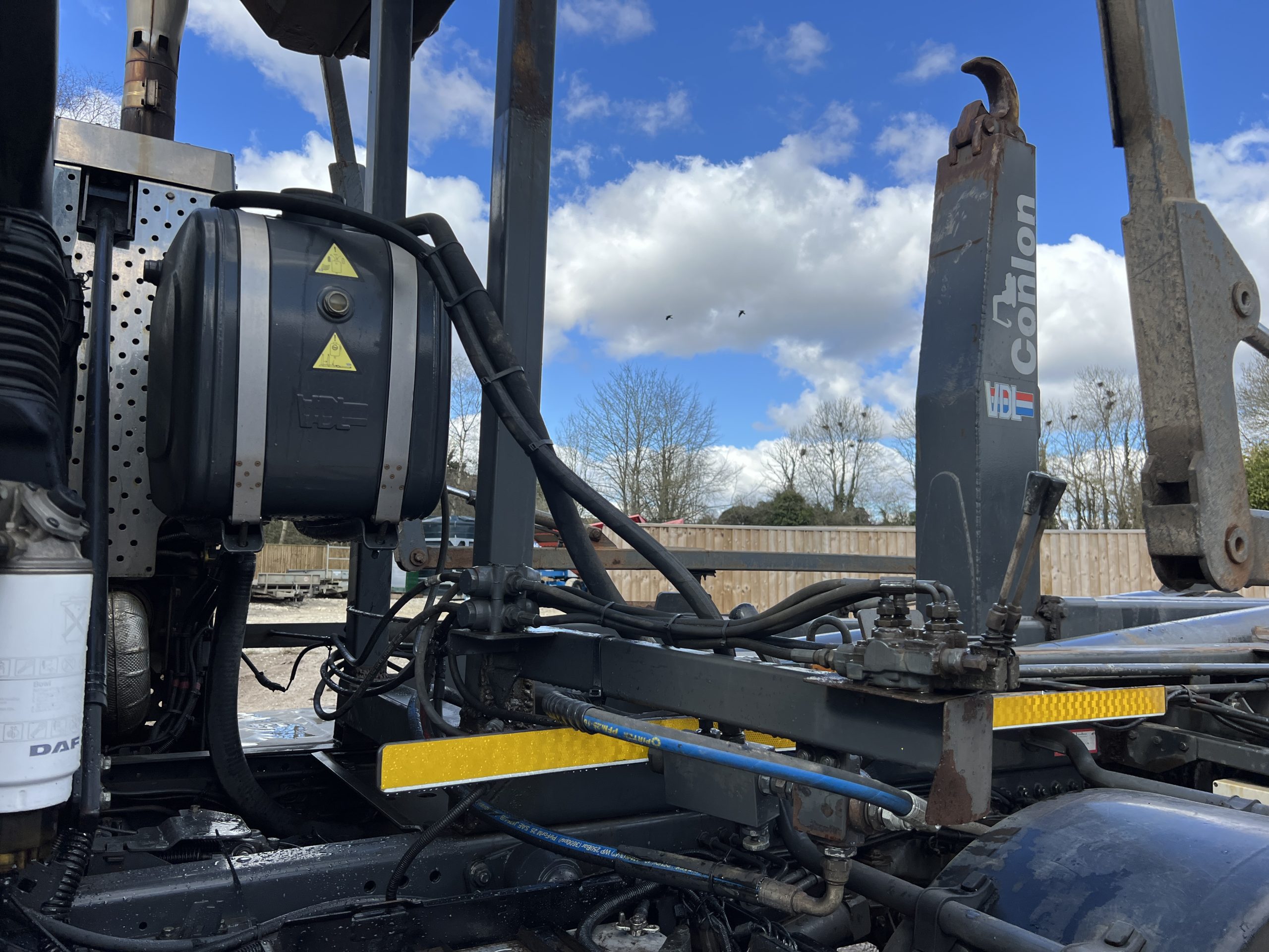 DAF CF400 HOOK LOADER 2016 - used trucks for sale at J Hawes Ltd - view 14