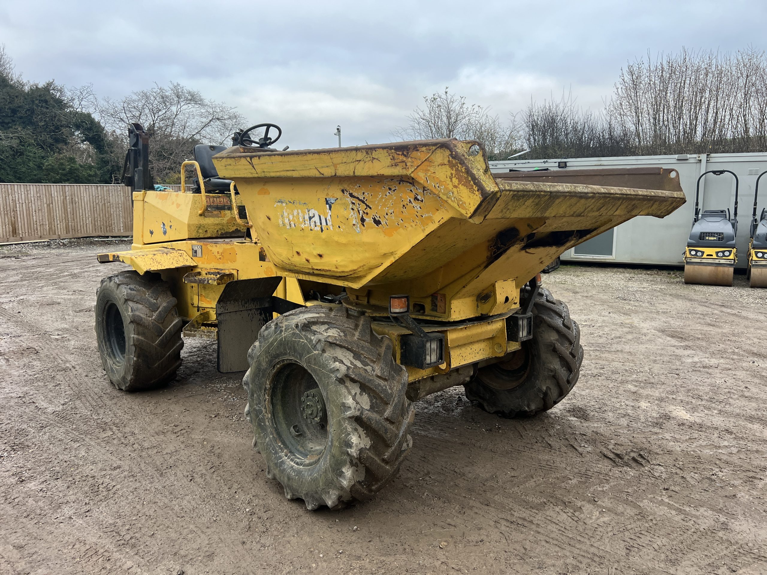 THWAITES 6T DUMPER 2005 - used plant for sale at J Hawes Ltd - view 3