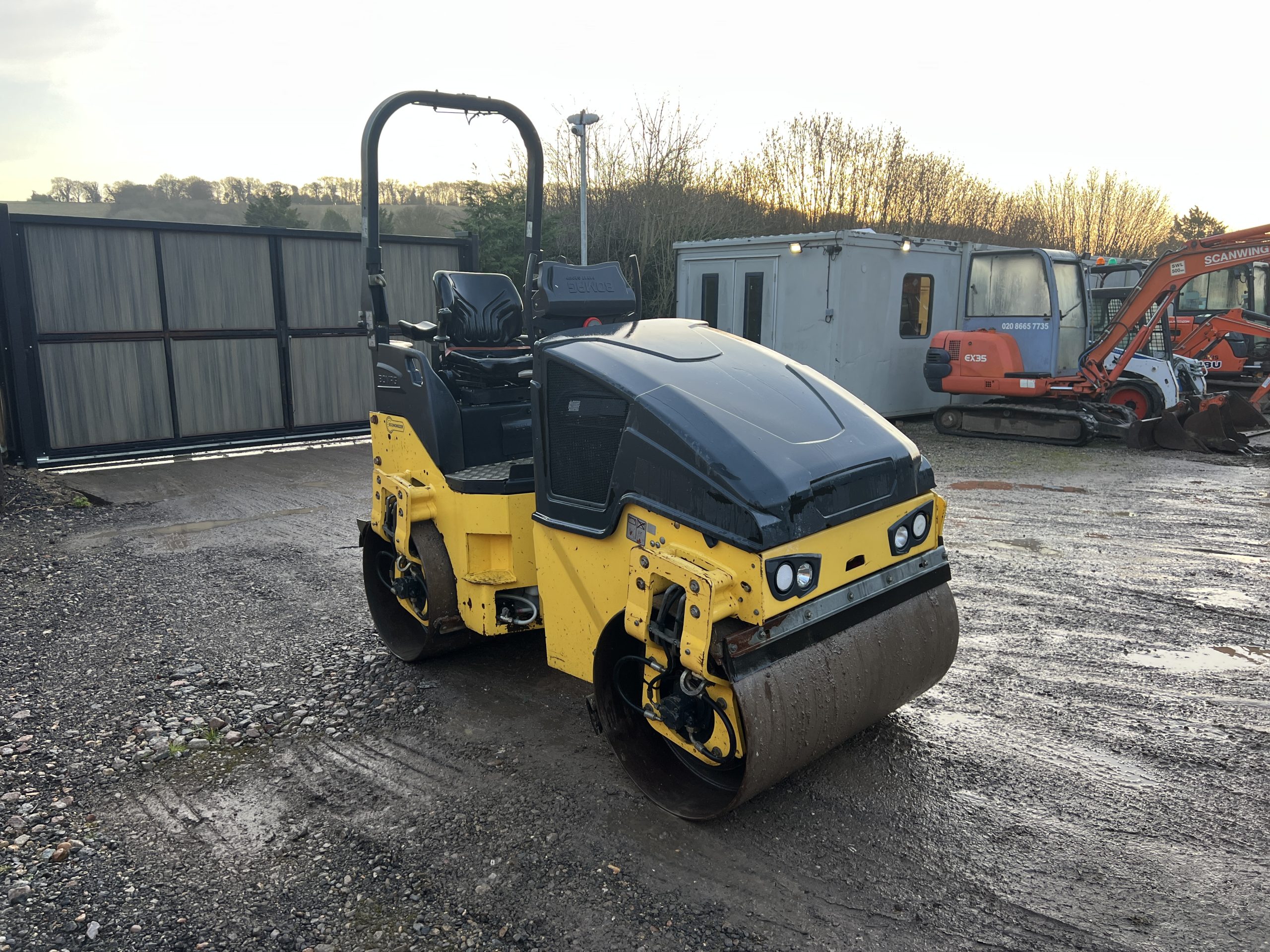 BOMAG BW120AD-5 ROLLER 2016 - used plant for sale at J Hawes Ltd - view 6