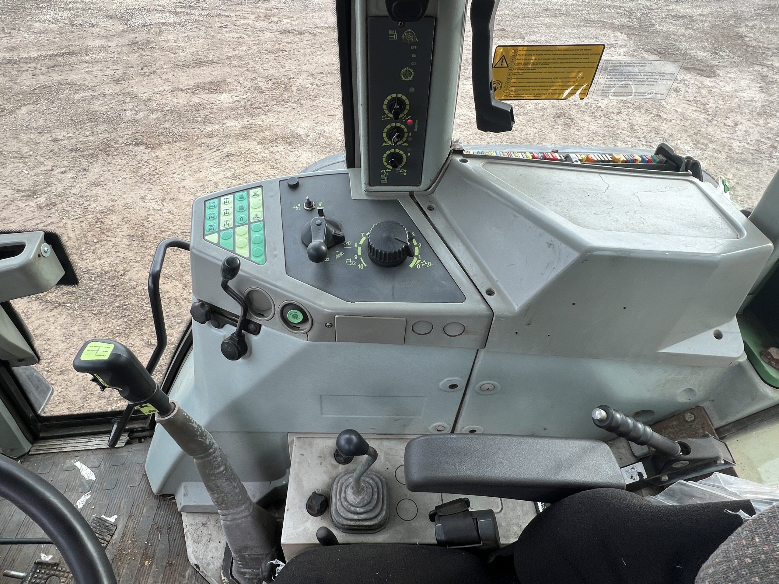 FENDT 512C TRACTOR 1997 - used plant for sale at J Hawes Ltd - view 13