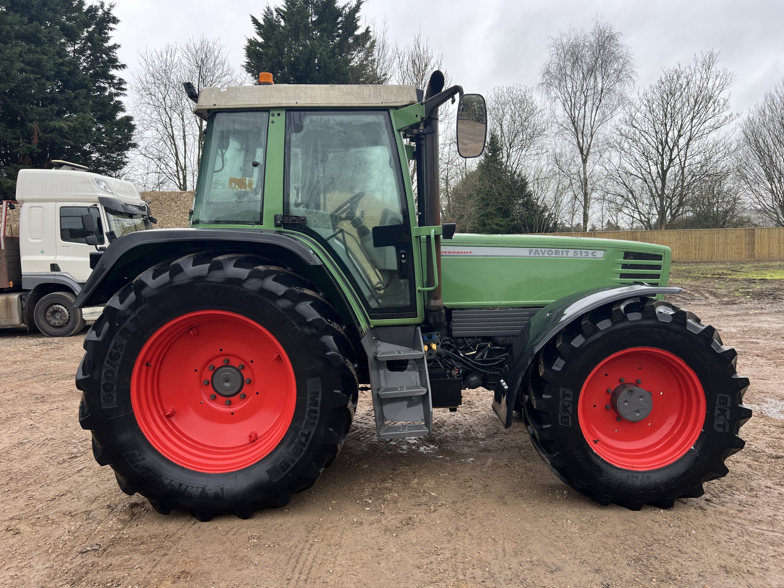 FENDT 512C TRACTOR 1997 - used plant for sale at J Hawes Ltd - view 2