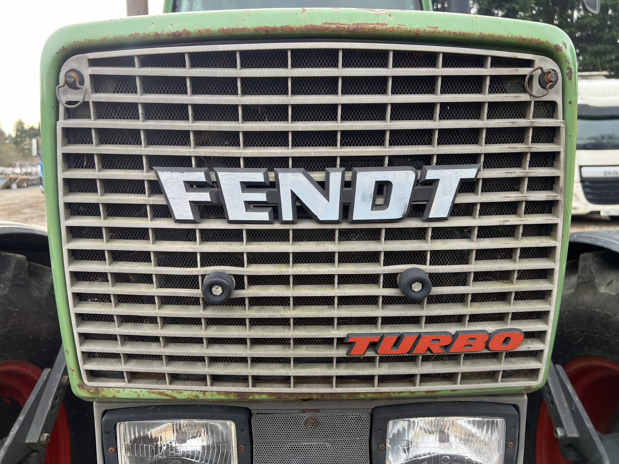 FENDT 512C TRACTOR 1997 - used plant for sale at J Hawes Ltd - view 9