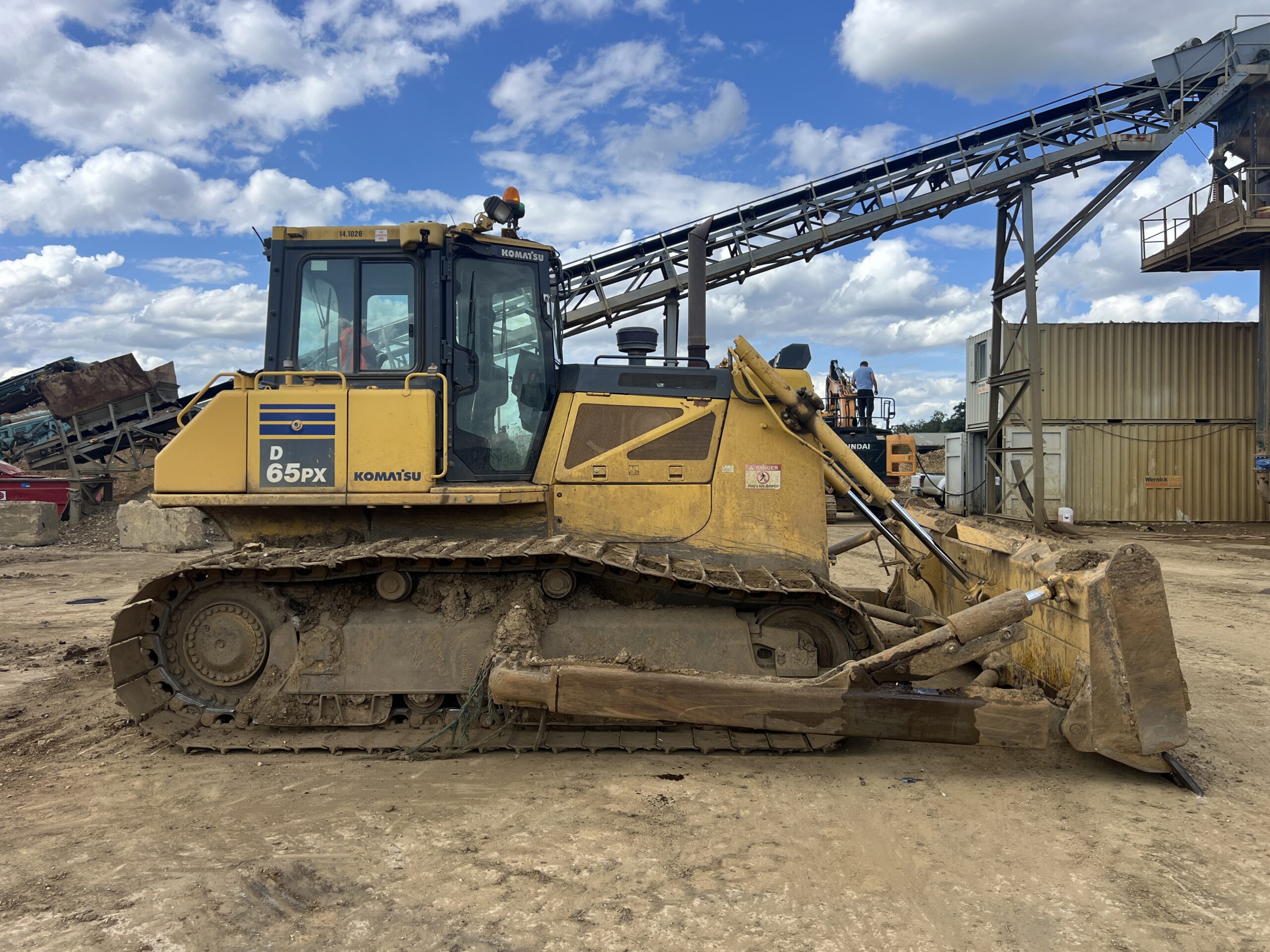KOMATSU D65PX-17 - used plant for sale at J Hawes Ltd - view 3