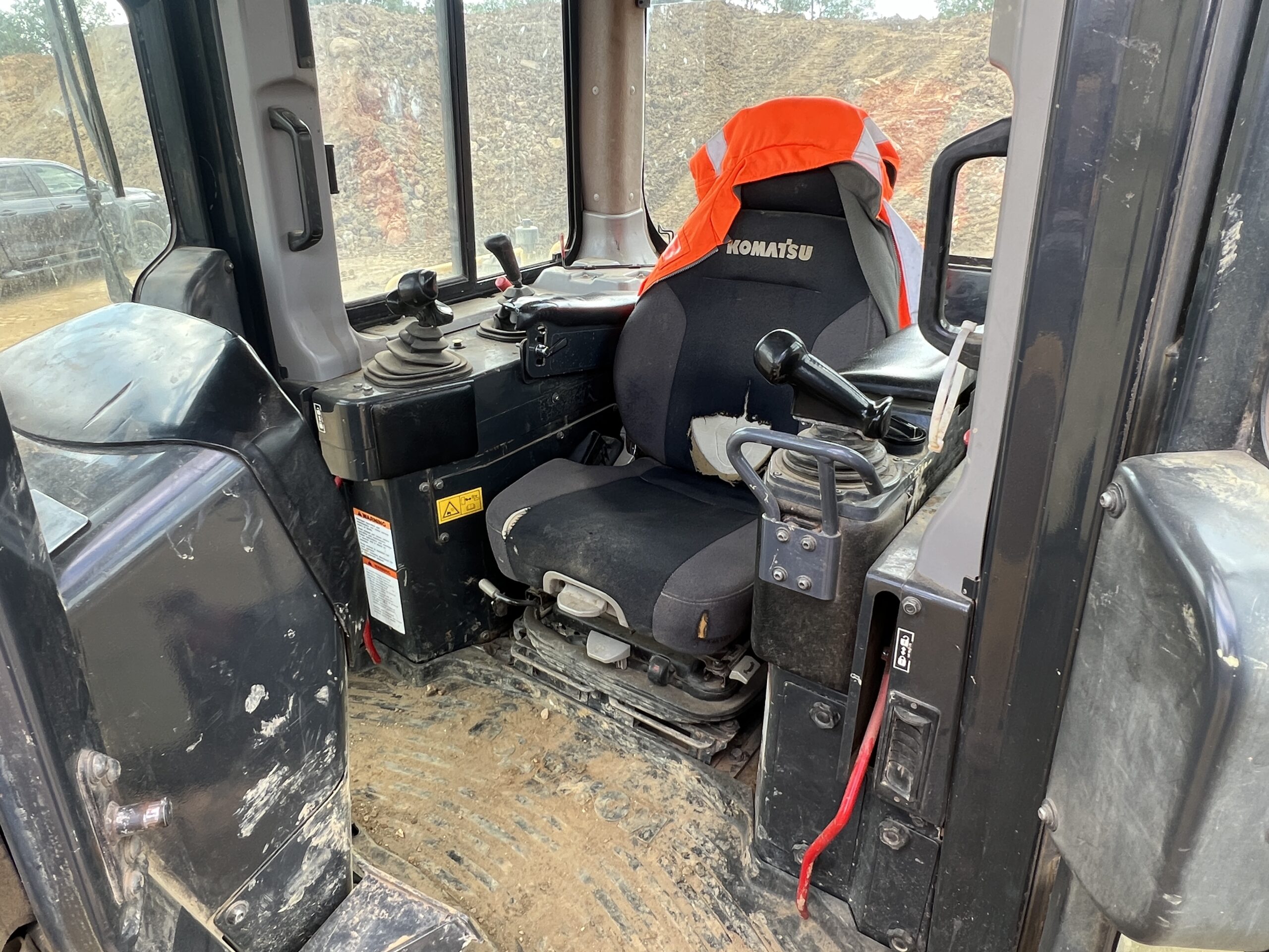 KOMATSU D65PX-17 - used plant for sale at J Hawes Ltd - view 20