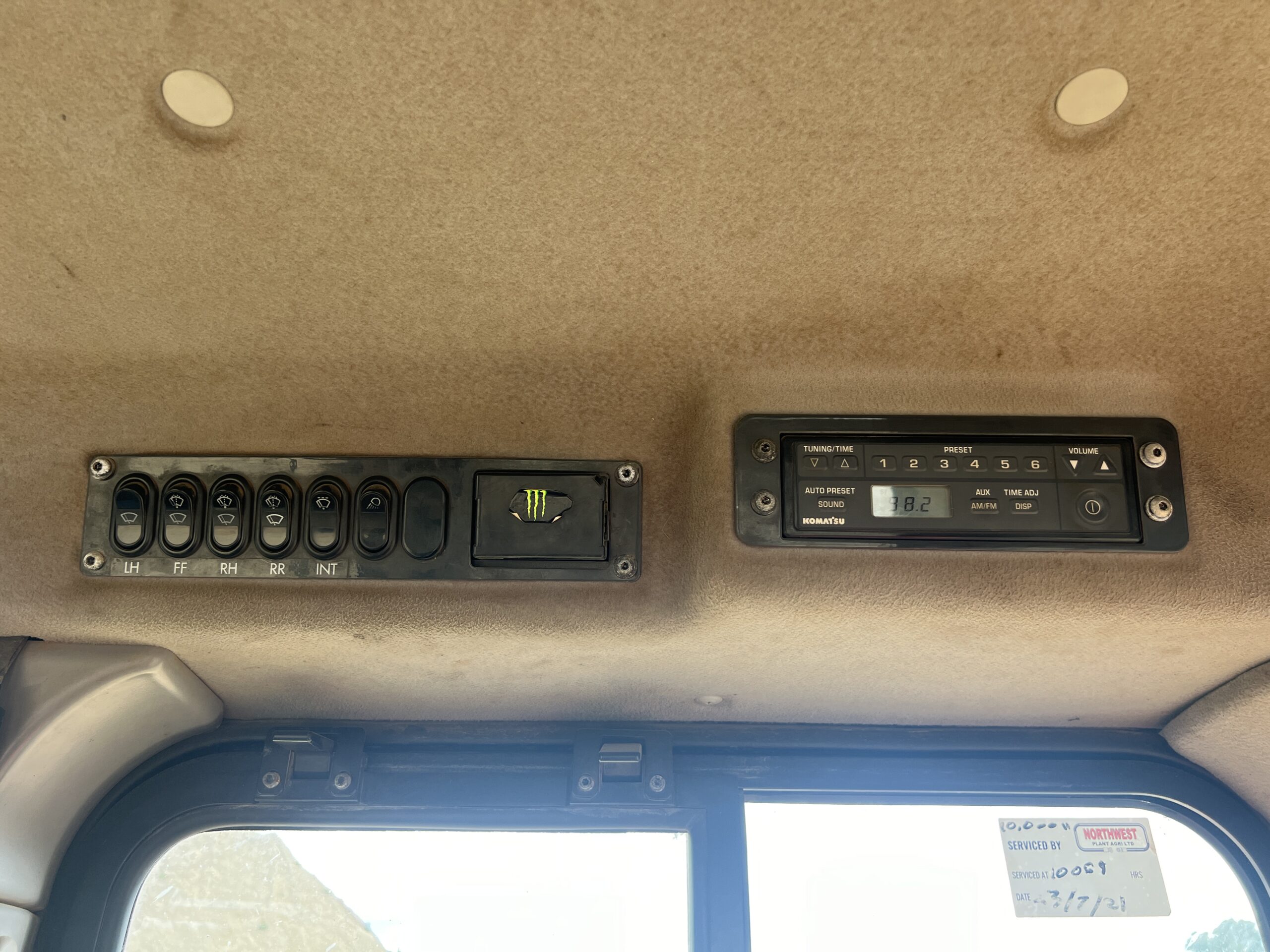 KOMATSU D65PX-17 - used plant for sale at J Hawes Ltd - view 25