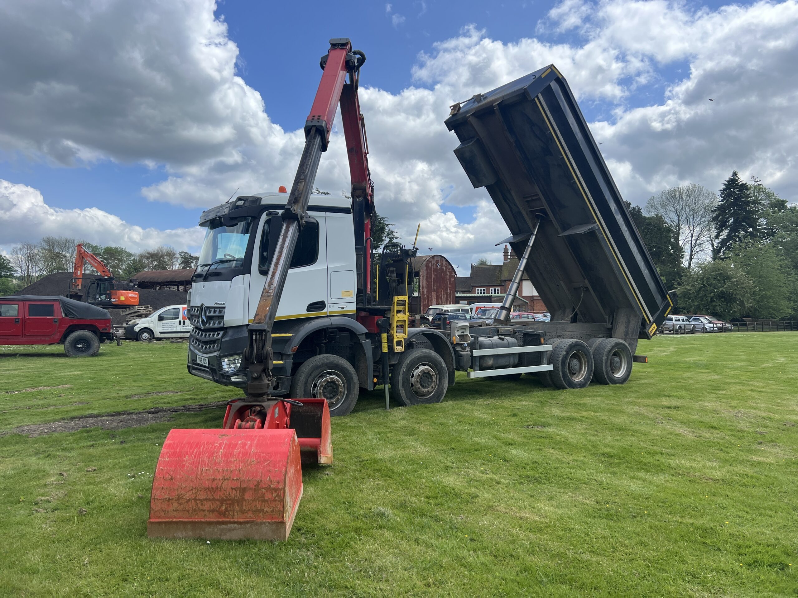 MERCEDES AROCS 3240 2015 - used trucks for sale at J Hawes Ltd - view 11