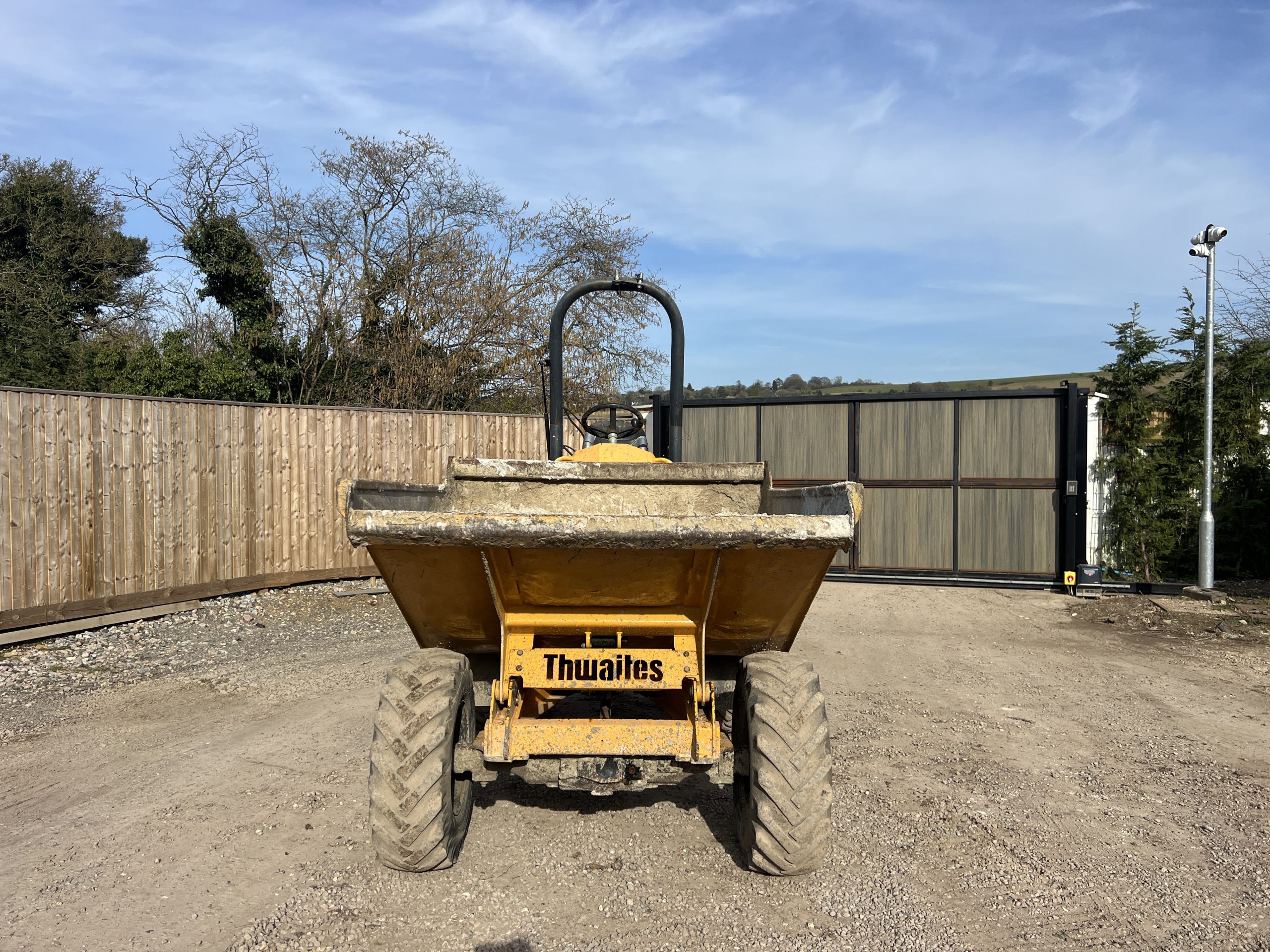 THWAITES 3T DUMPER 2013 - used plant for sale at J Hawes Ltd - view 4