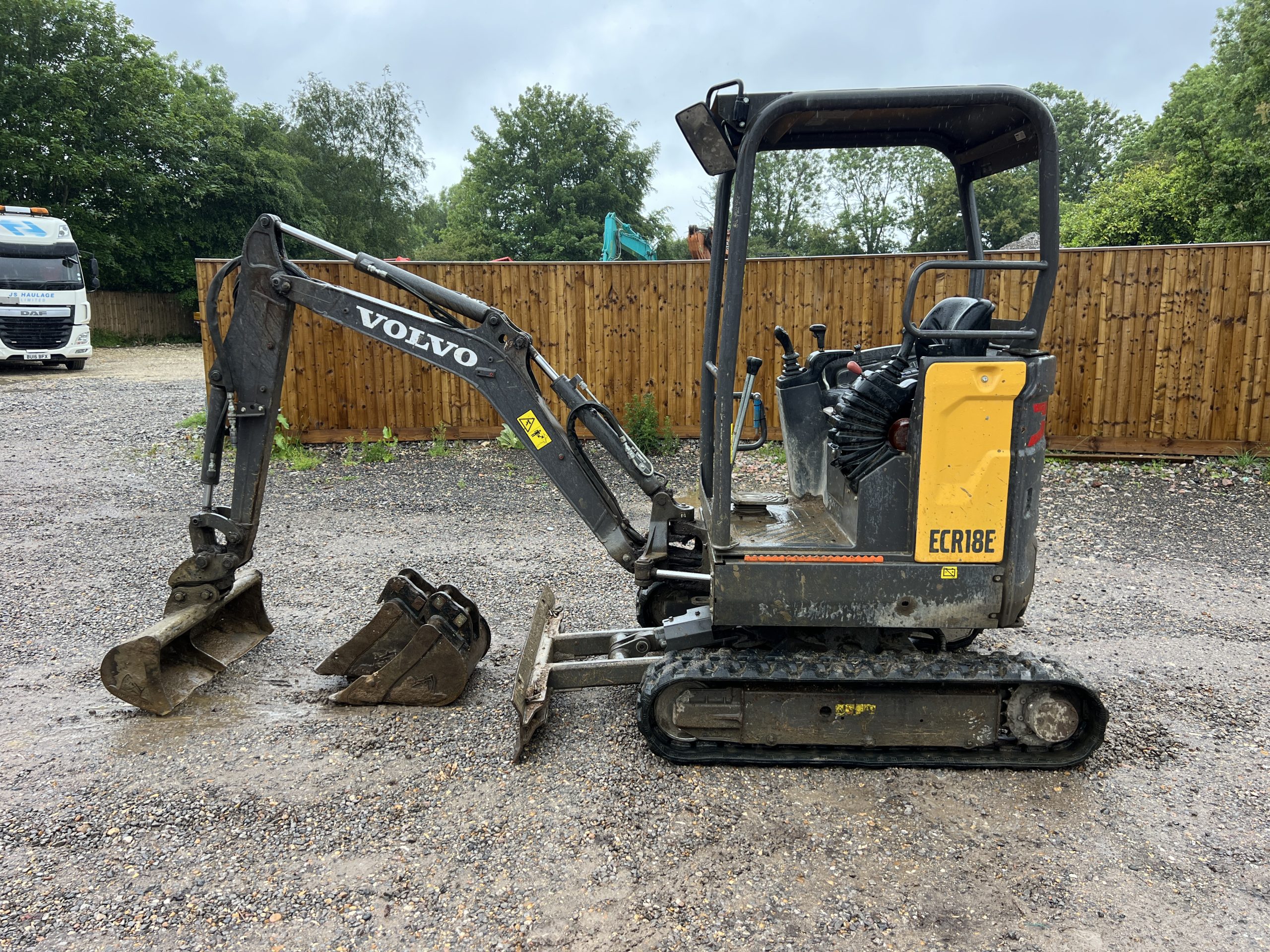 VOLVO ECR18E 2019 - used plant for sale at J Hawes Ltd - view 2