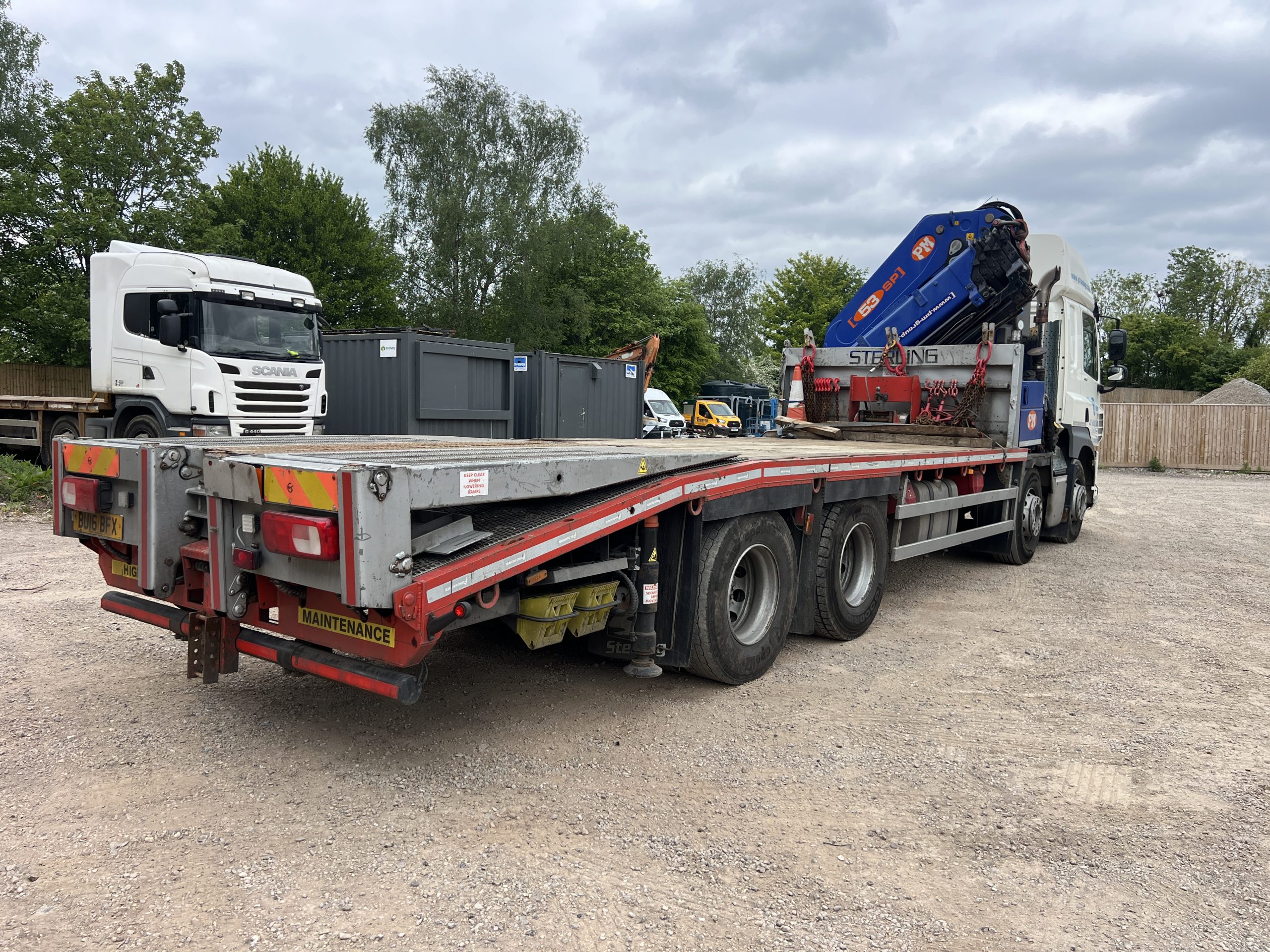 DAF CF460 CRANE LORRY 2016 - used trucks for sale at J Hawes Ltd - view 3