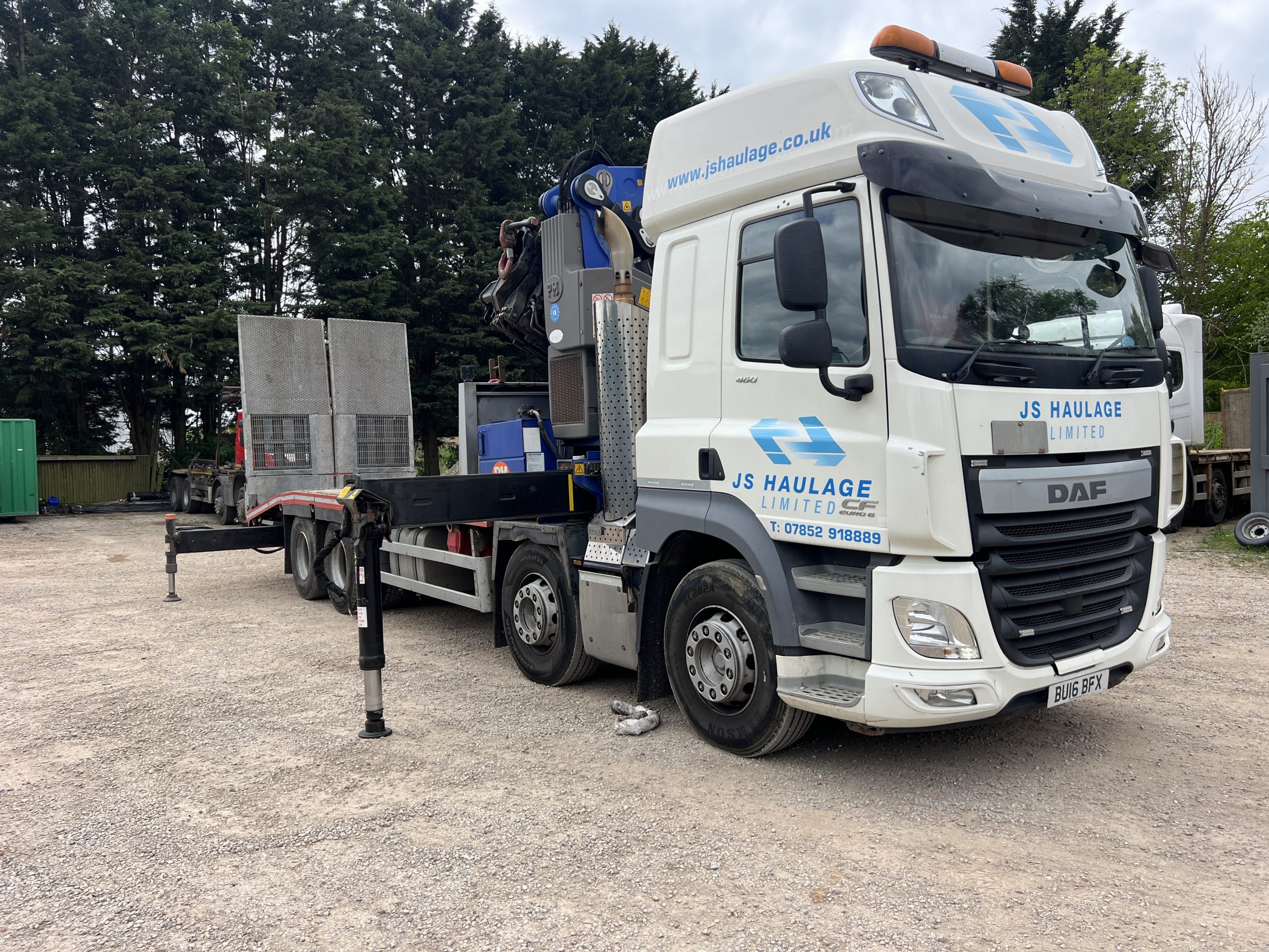 DAF CF460 CRANE LORRY 2016 - used trucks for sale at J Hawes Ltd - view 12