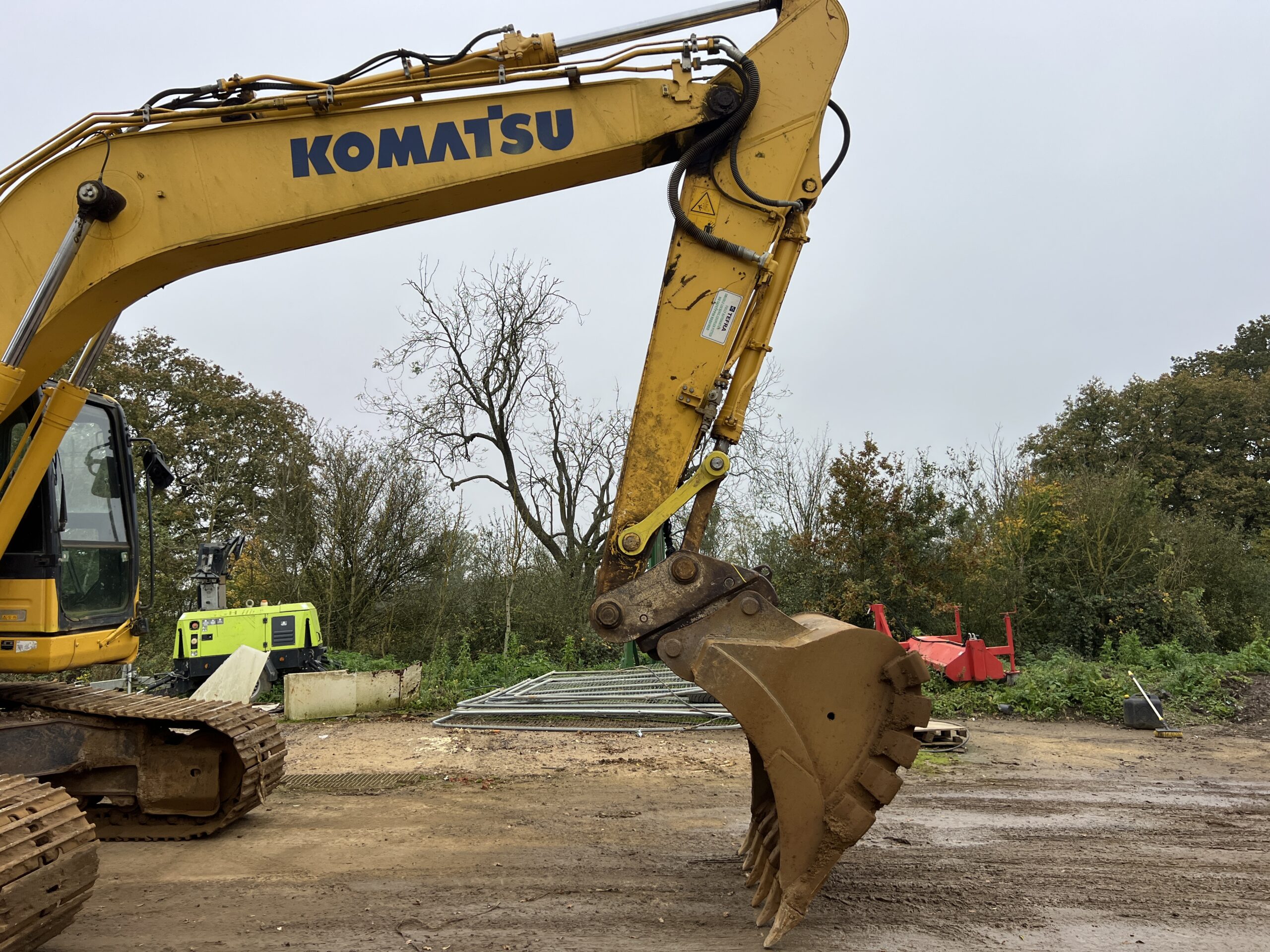 KOMATSU PC210LC-10 2016 - used plant for sale at J Hawes Ltd - view 11