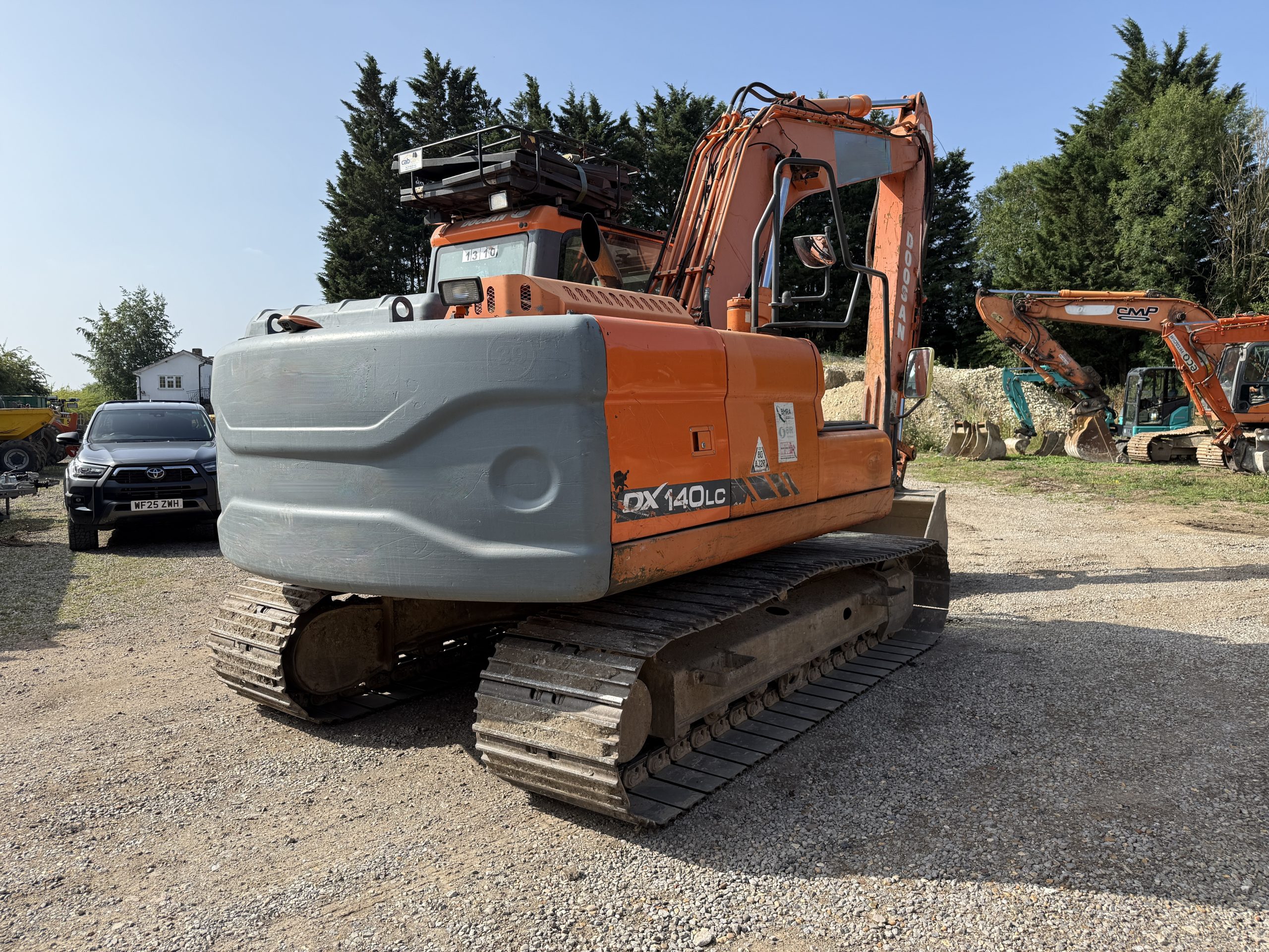 14T DOOSAN DX140LC-3 2014 - used plant for sale at J Hawes Ltd - view 5