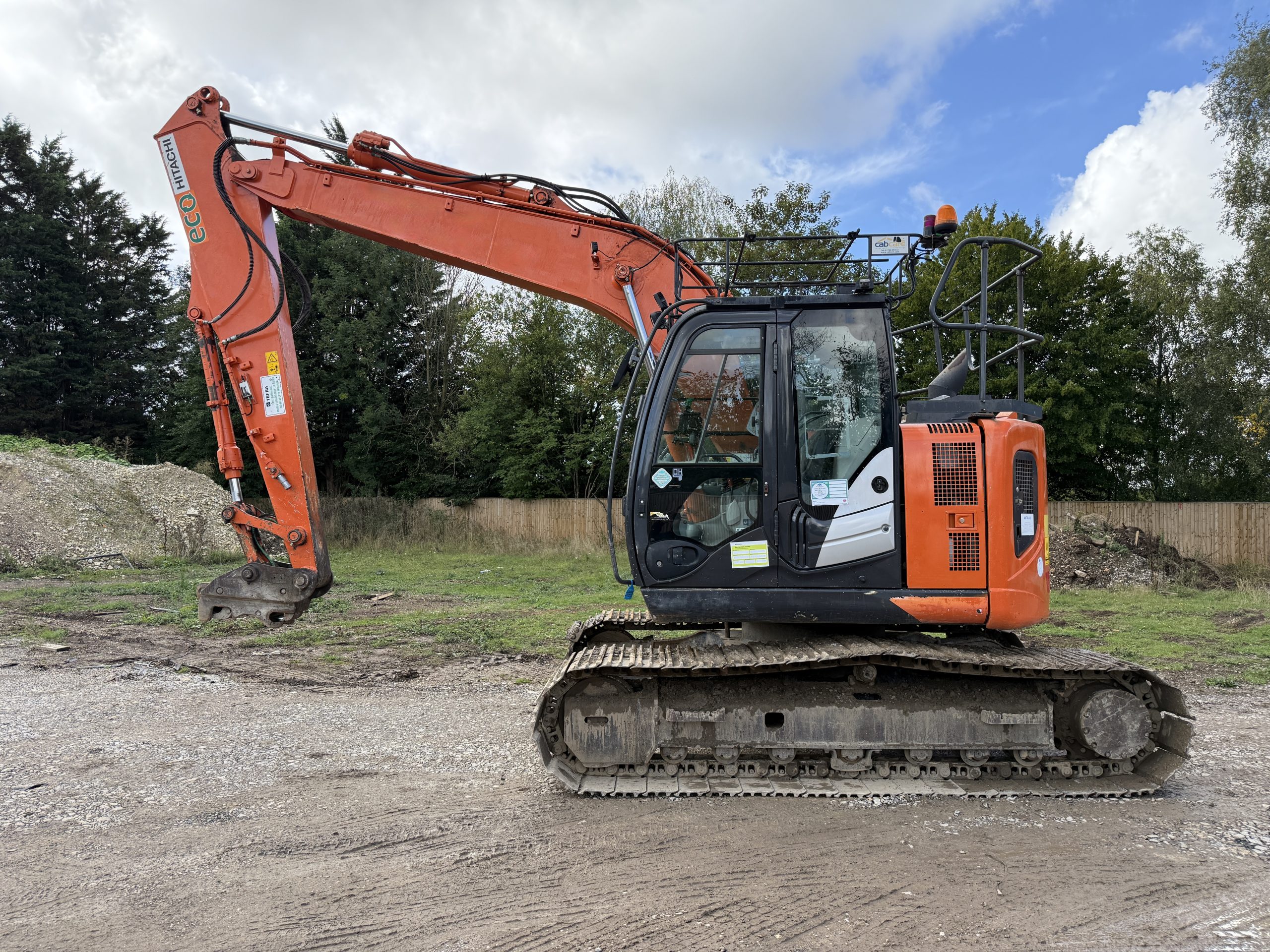 HITACHI ZX135US-6 - used plant for sale at J Hawes Ltd - view 2