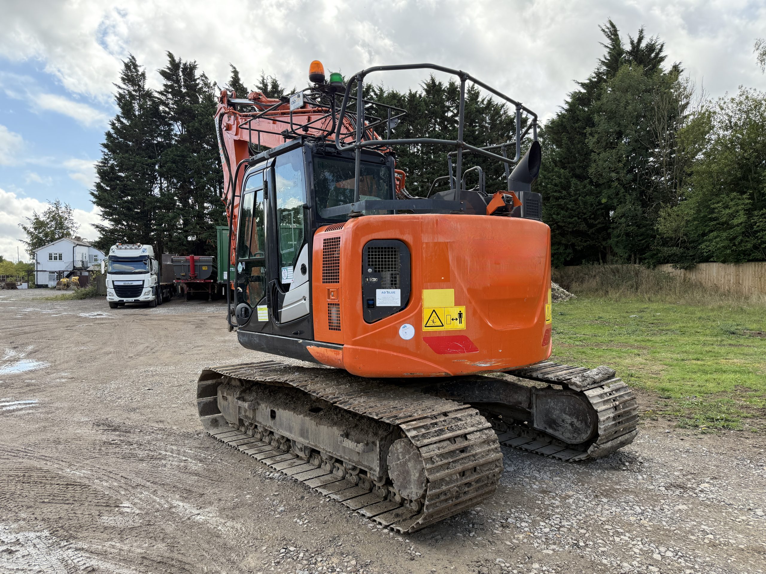 HITACHI ZX135US-6 - used plant for sale at J Hawes Ltd - view 3
