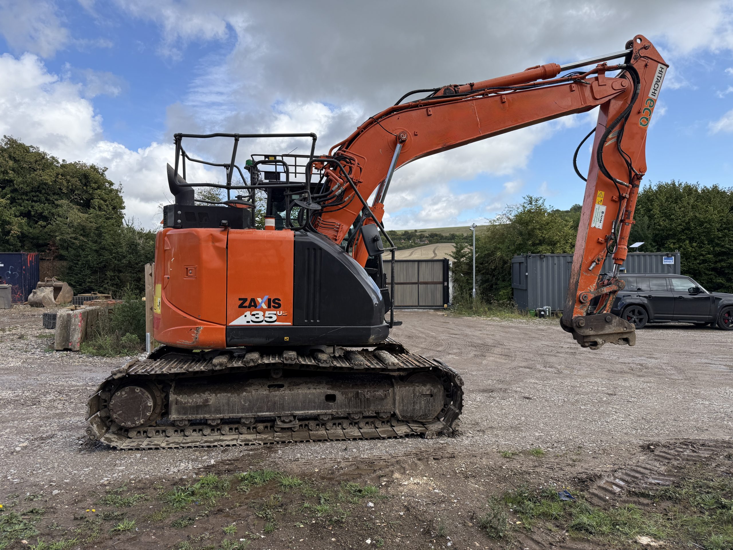 HITACHI ZX135US-6 - used plant for sale at J Hawes Ltd - view 6