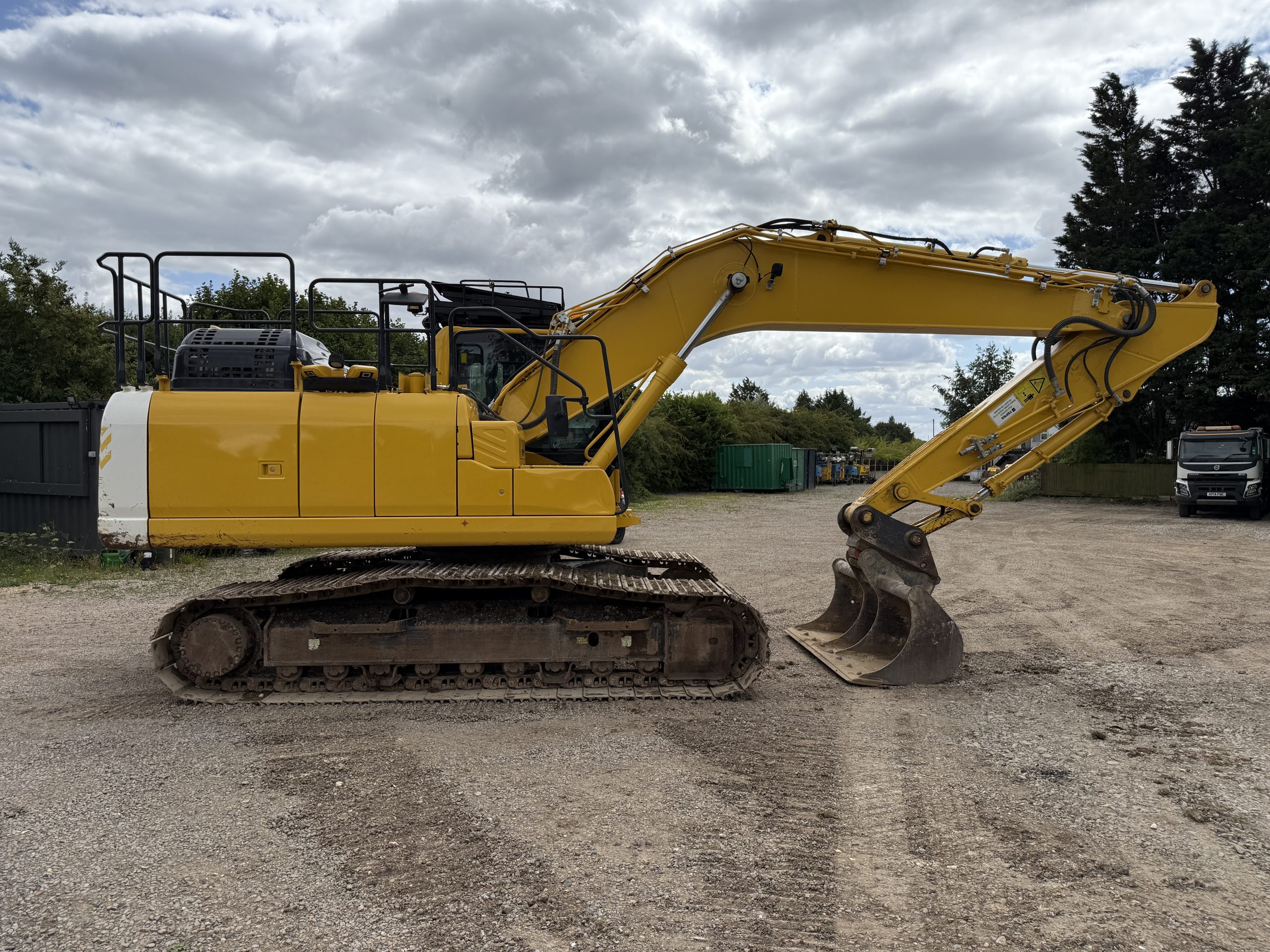 KOMATSU PC210LC-11EO 2023 - used plant for sale at J Hawes Ltd - view 6