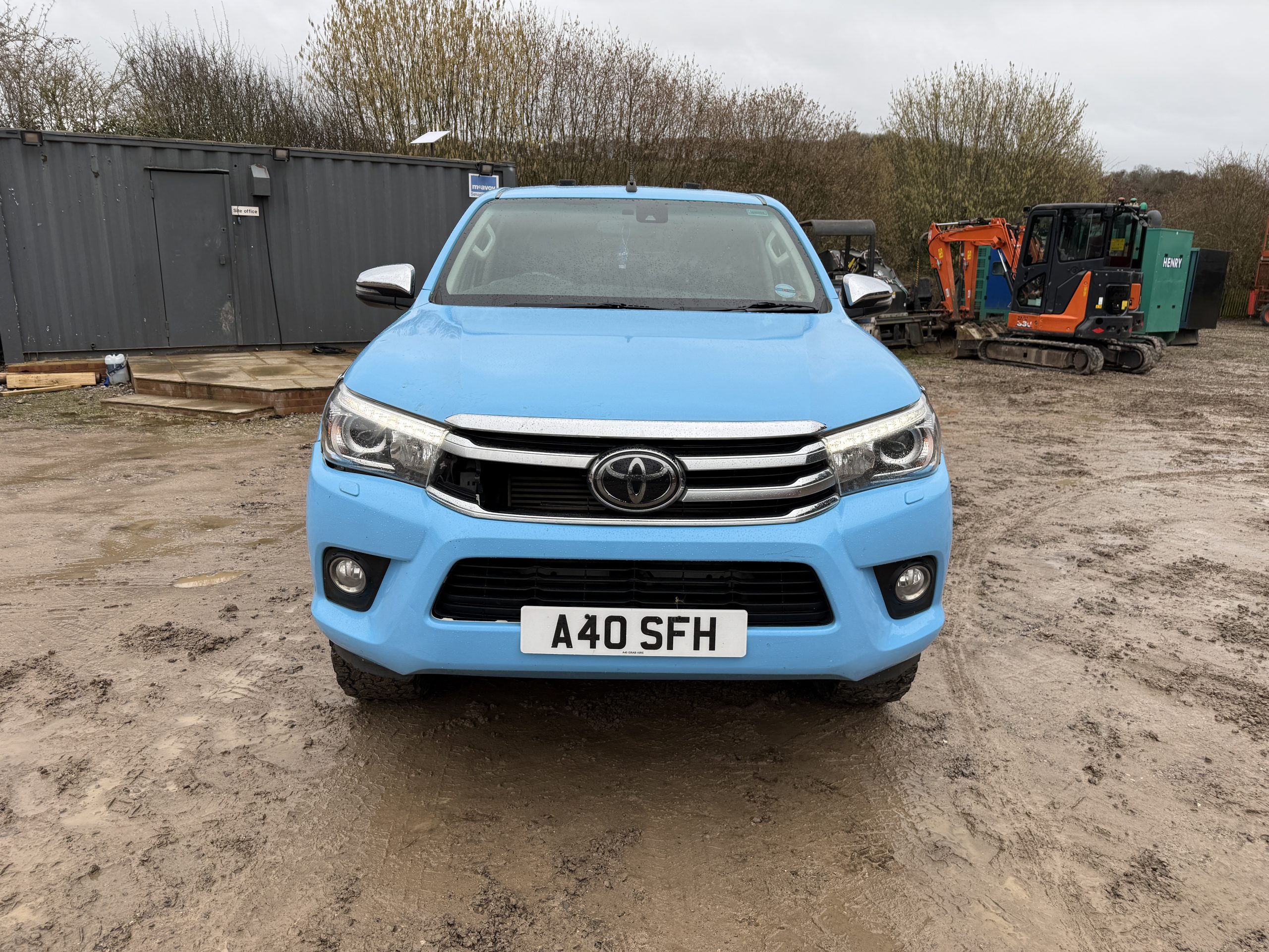 TOYOTA HILUX 2018 - used vehicles for sale at J Hawes Ltd - view 8