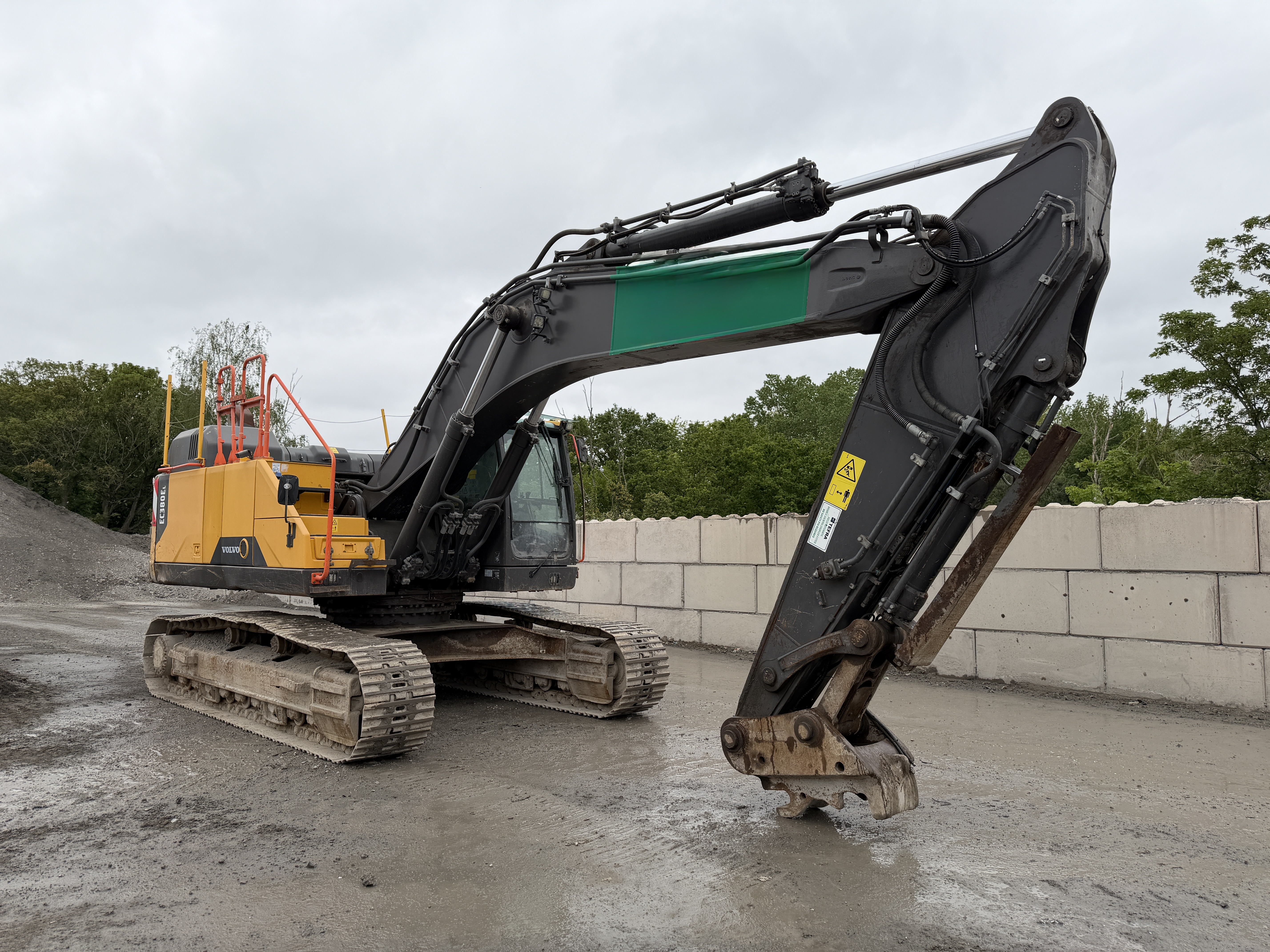 VOLVO EC380E 2019 - used plant for sale at J Hawes Ltd - view 5