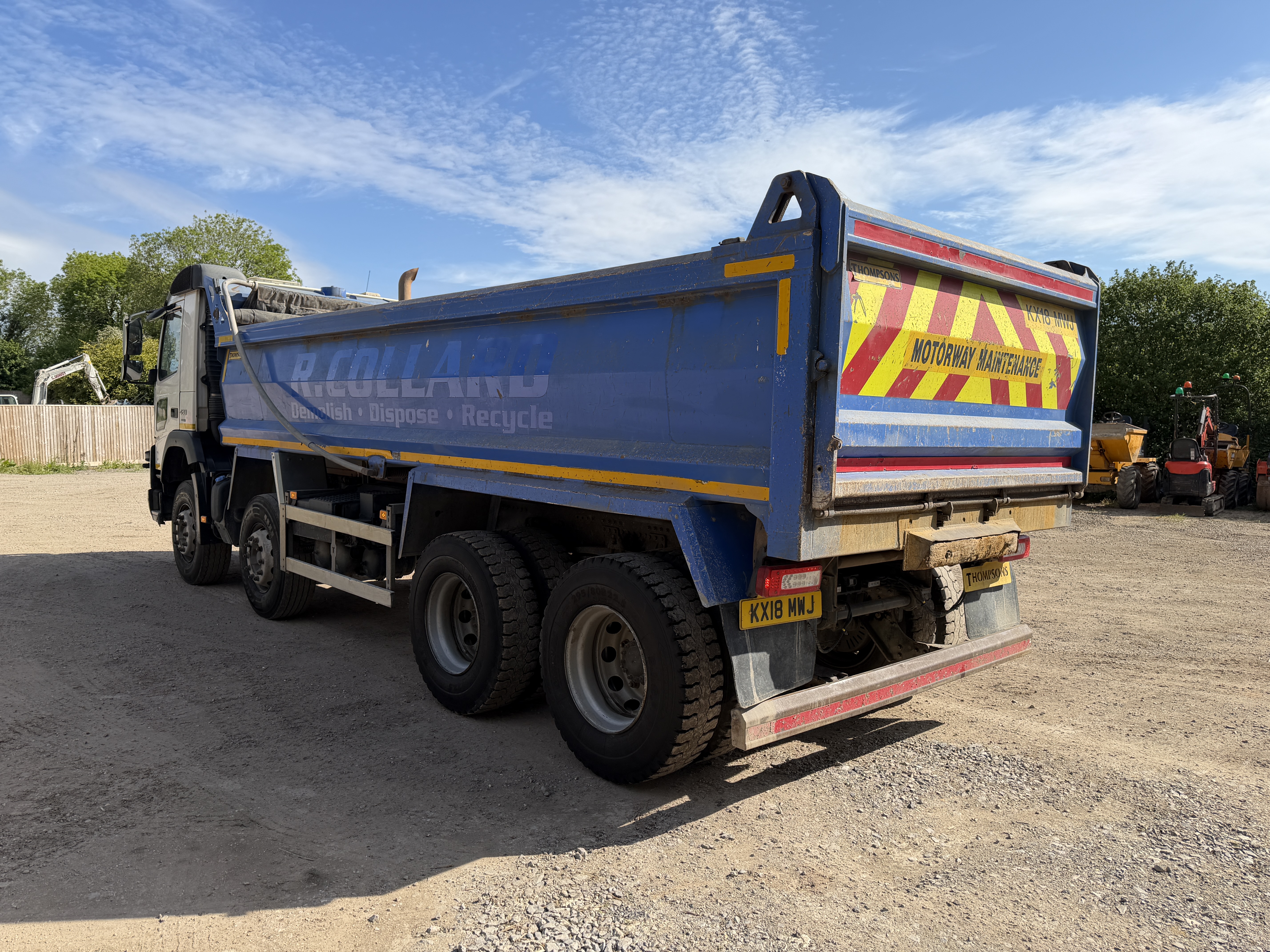 VOLVO FMX420 TIPPERS 2018 - used trucks for sale at J Hawes Ltd - view 6