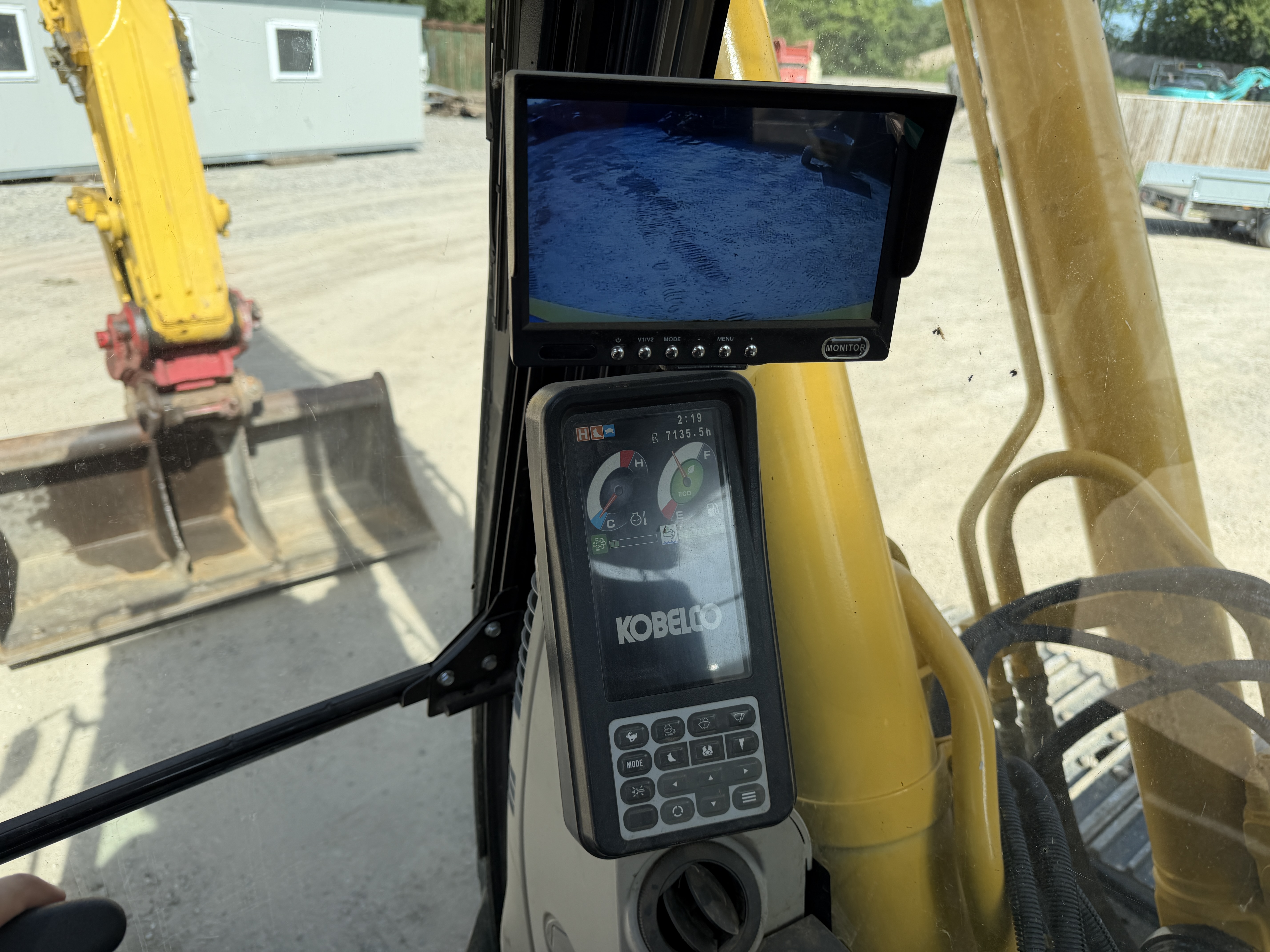 KOBELCO SK210LC-10E 2021 - used plant for sale at J Hawes Ltd - view 14