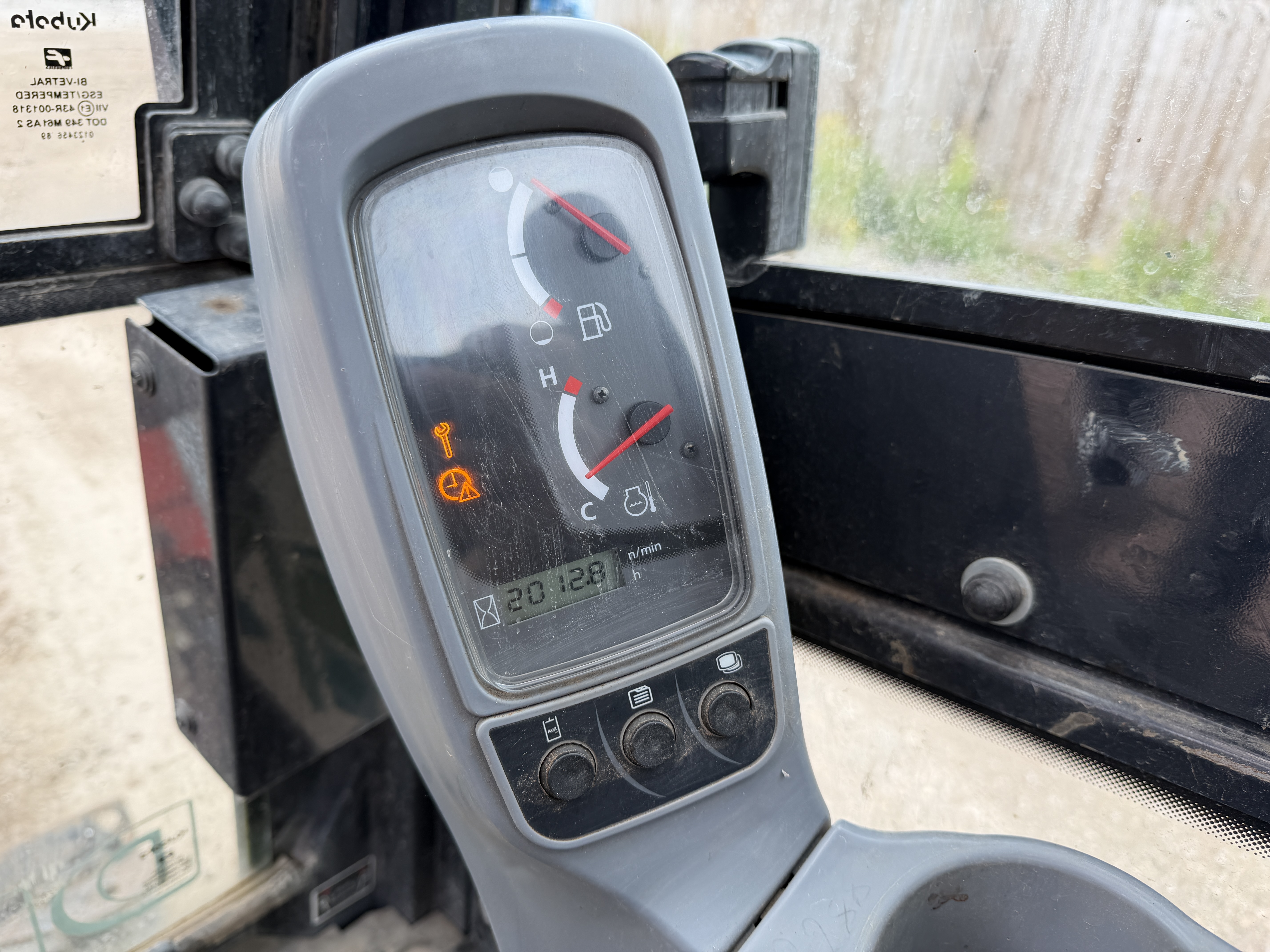 KUBOTA KX019 FULL CAB 2017 - used plant for sale at J Hawes Ltd - view 7