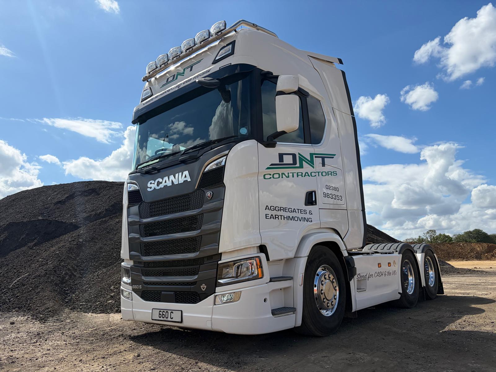 SCANIA S660 V8 2025 - used trucks for sale at J Hawes Ltd - view 6