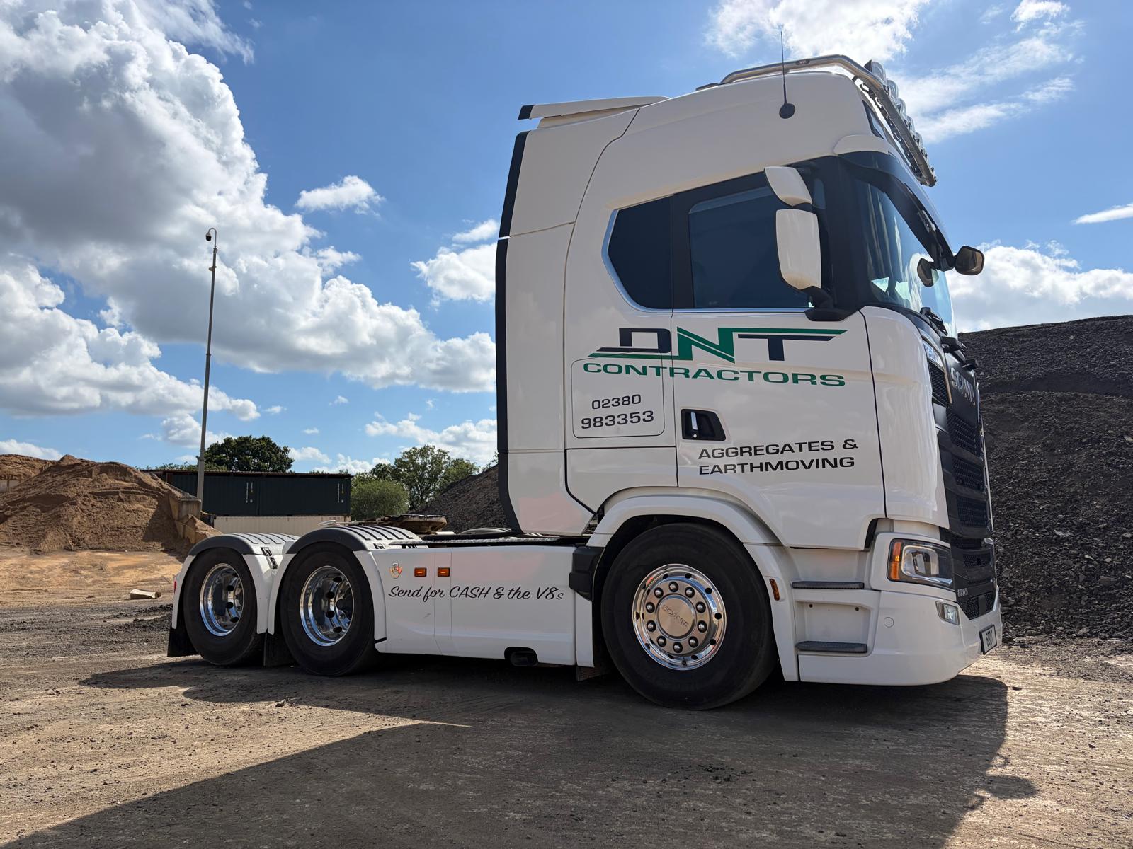 SCANIA S660 V8 2025 - used trucks for sale at J Hawes Ltd - view 2