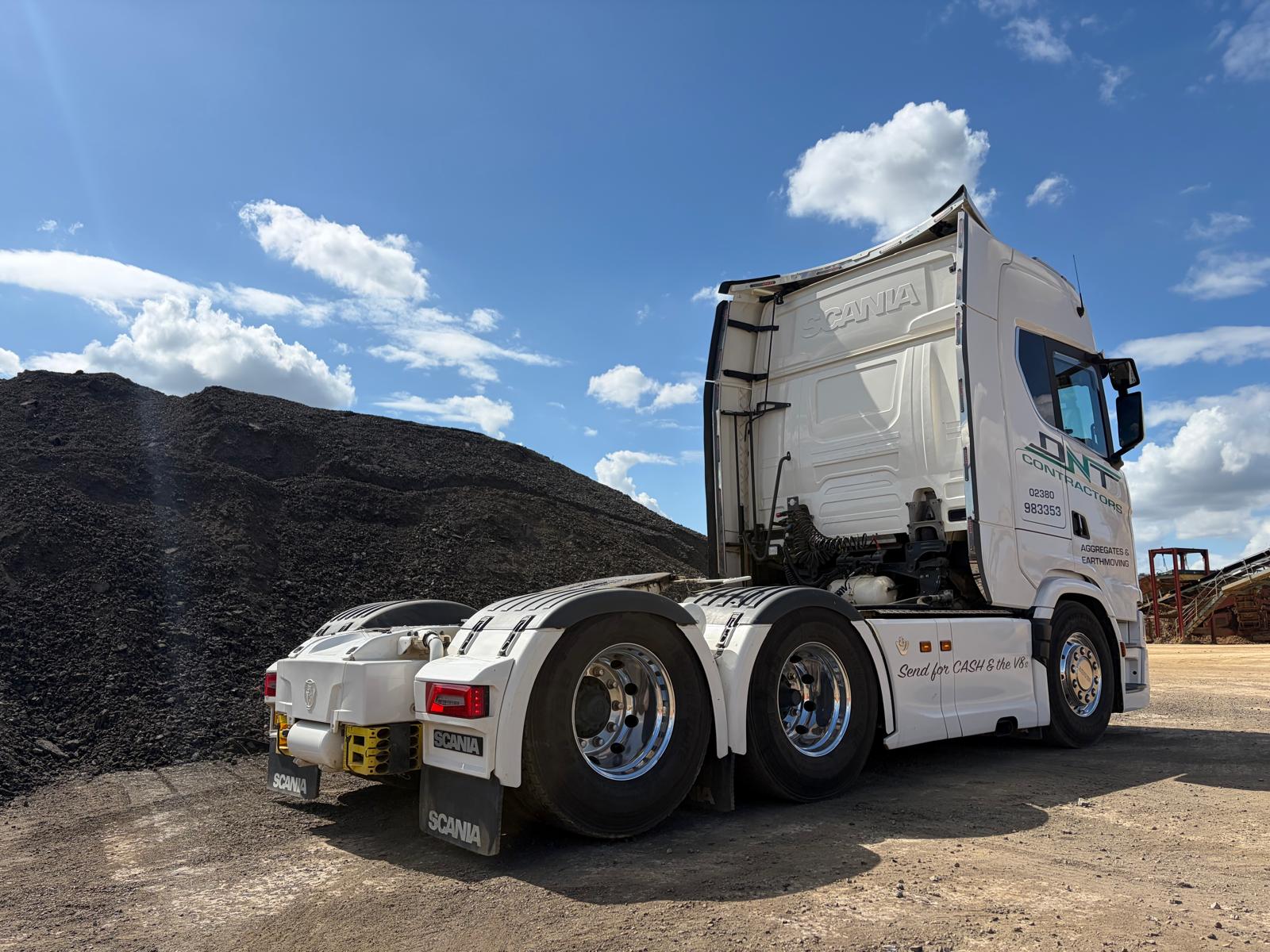 SCANIA S660 V8 2025 - used trucks for sale at J Hawes Ltd - view 10