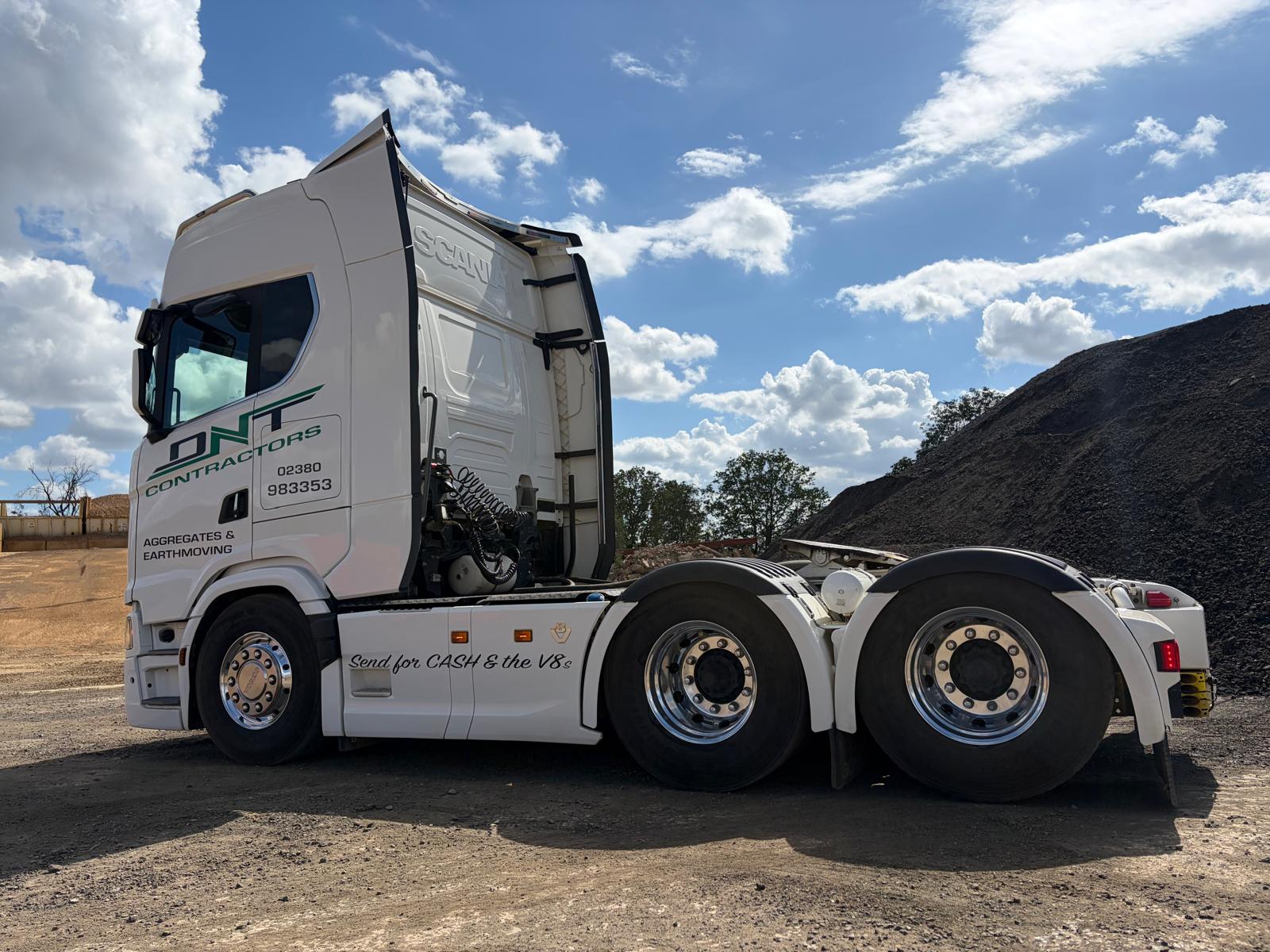 SCANIA S660 V8 2025 - used trucks for sale at J Hawes Ltd - view 8