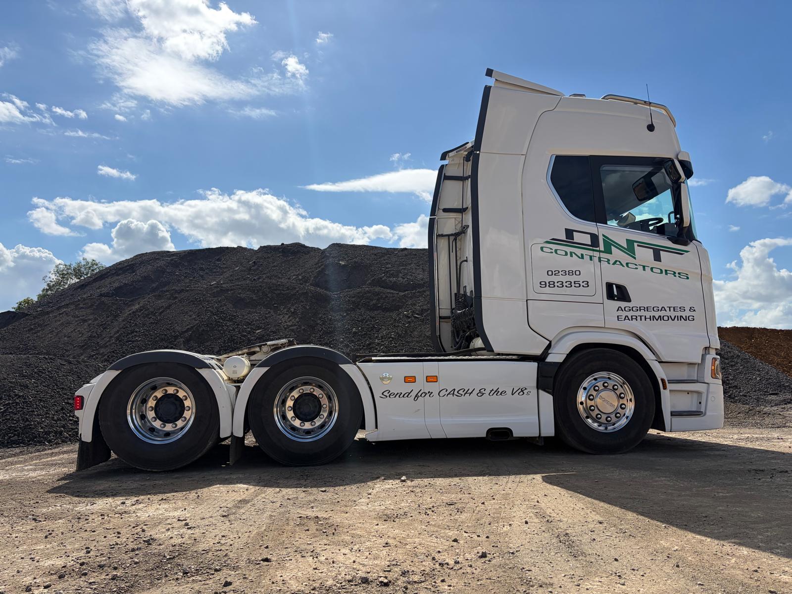 SCANIA S660 V8 2025 - used trucks for sale at J Hawes Ltd - view 12