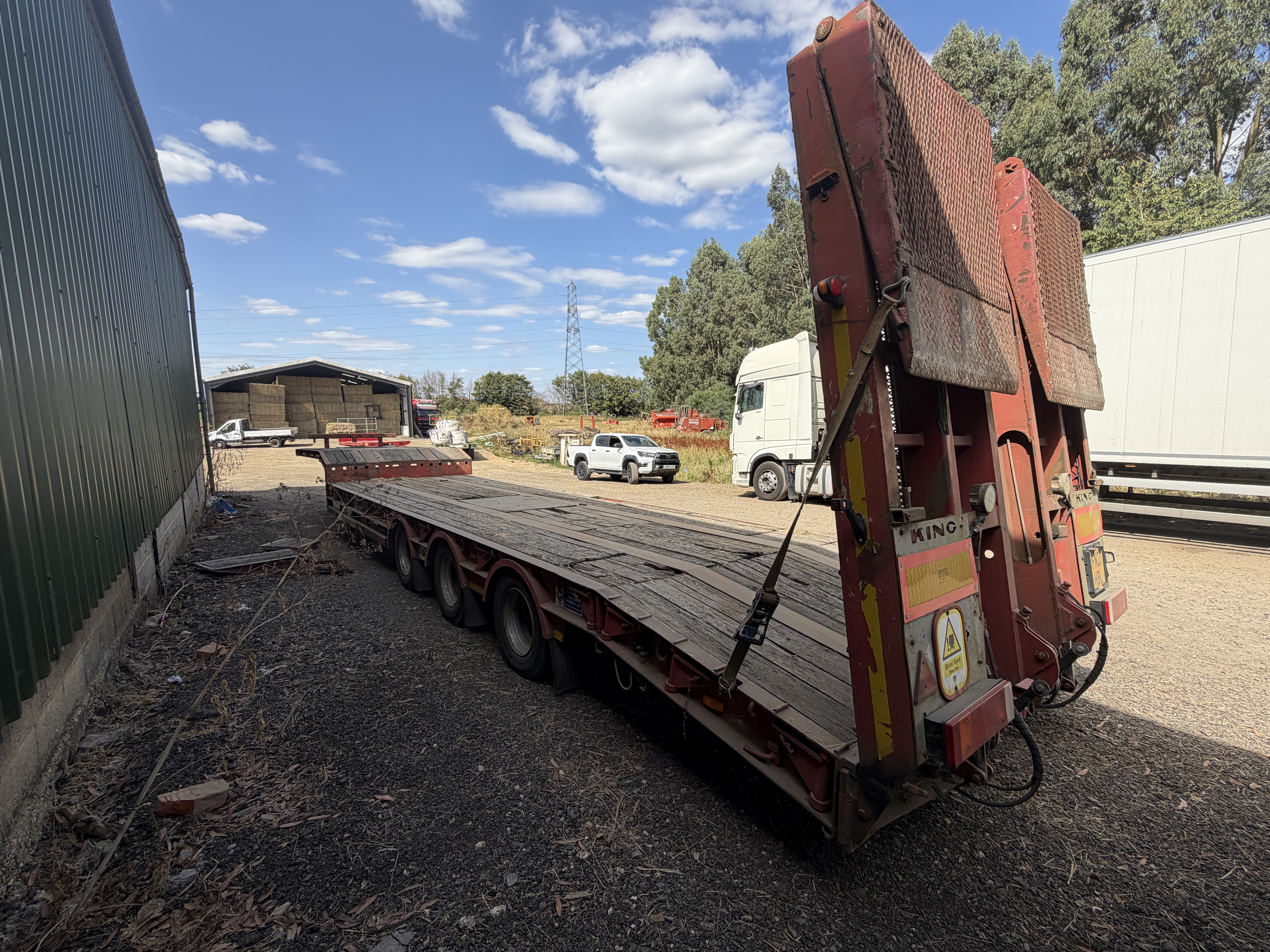 KING TRAILER 2004 - used trucks for sale at J Hawes Ltd - view 3