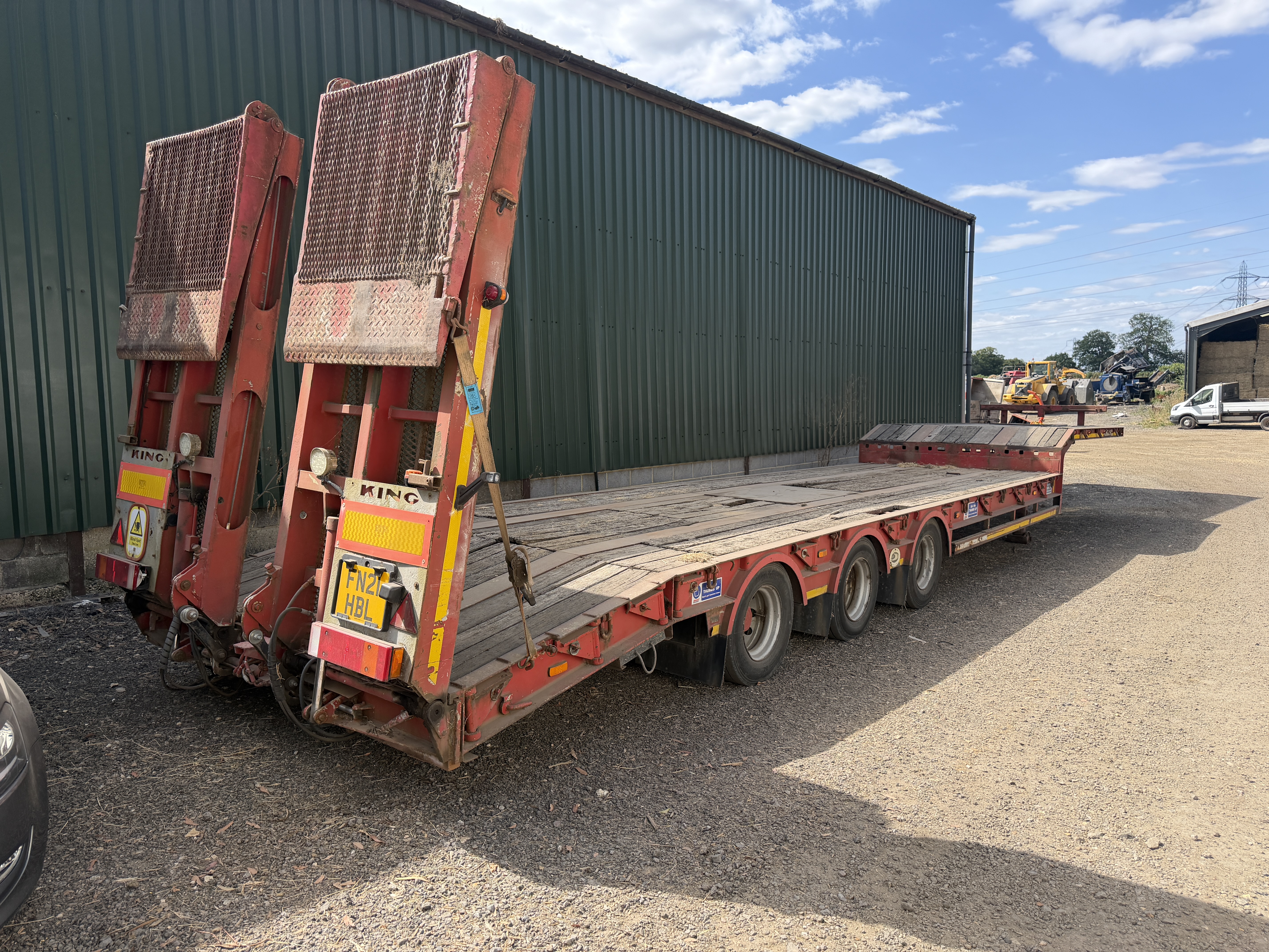 KING TRAILER 2004 - used trucks for sale at J Hawes Ltd - view 2