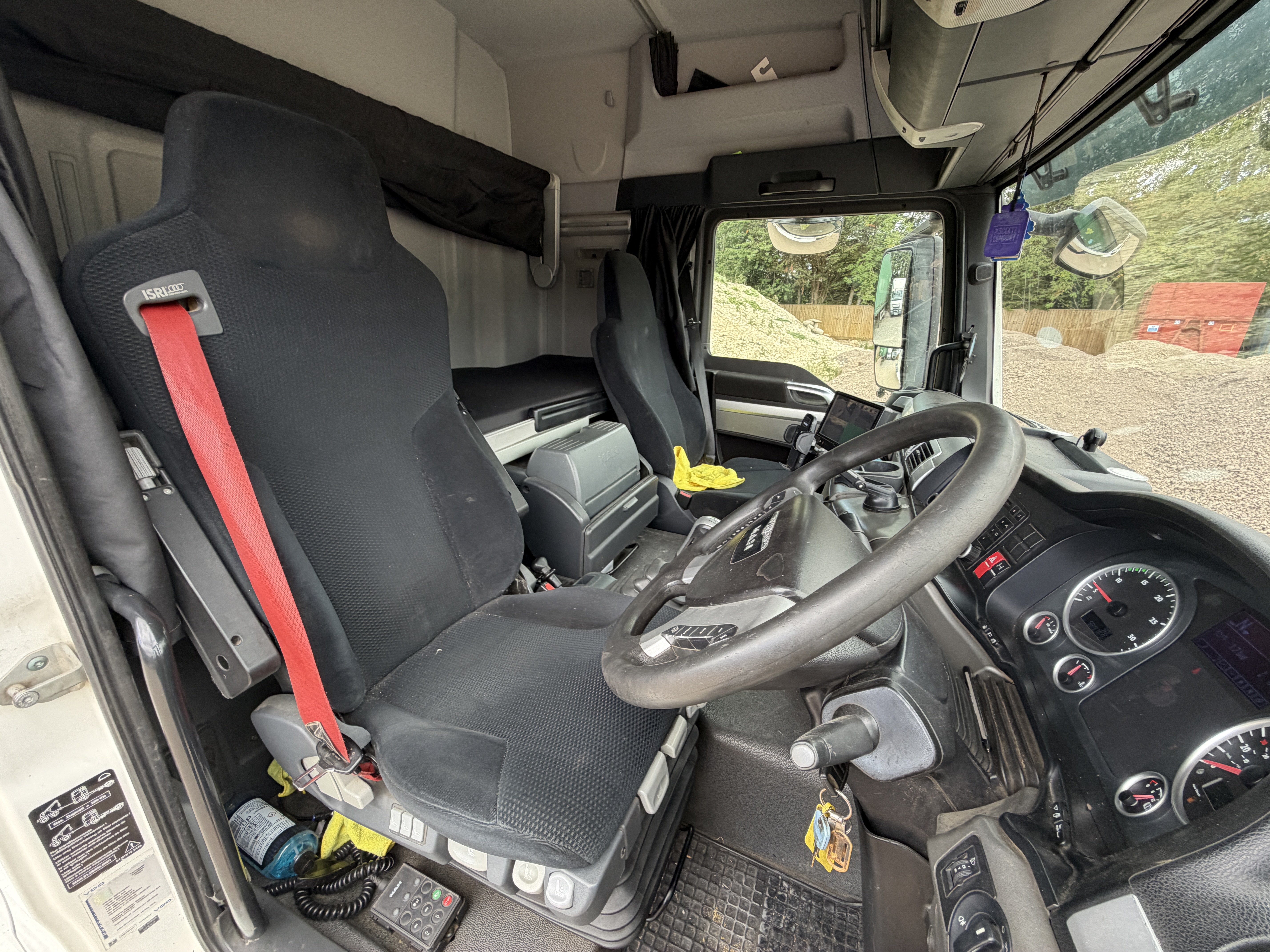 MAN TGS 26.480 2015 - used trucks for sale at J Hawes Ltd - view 10