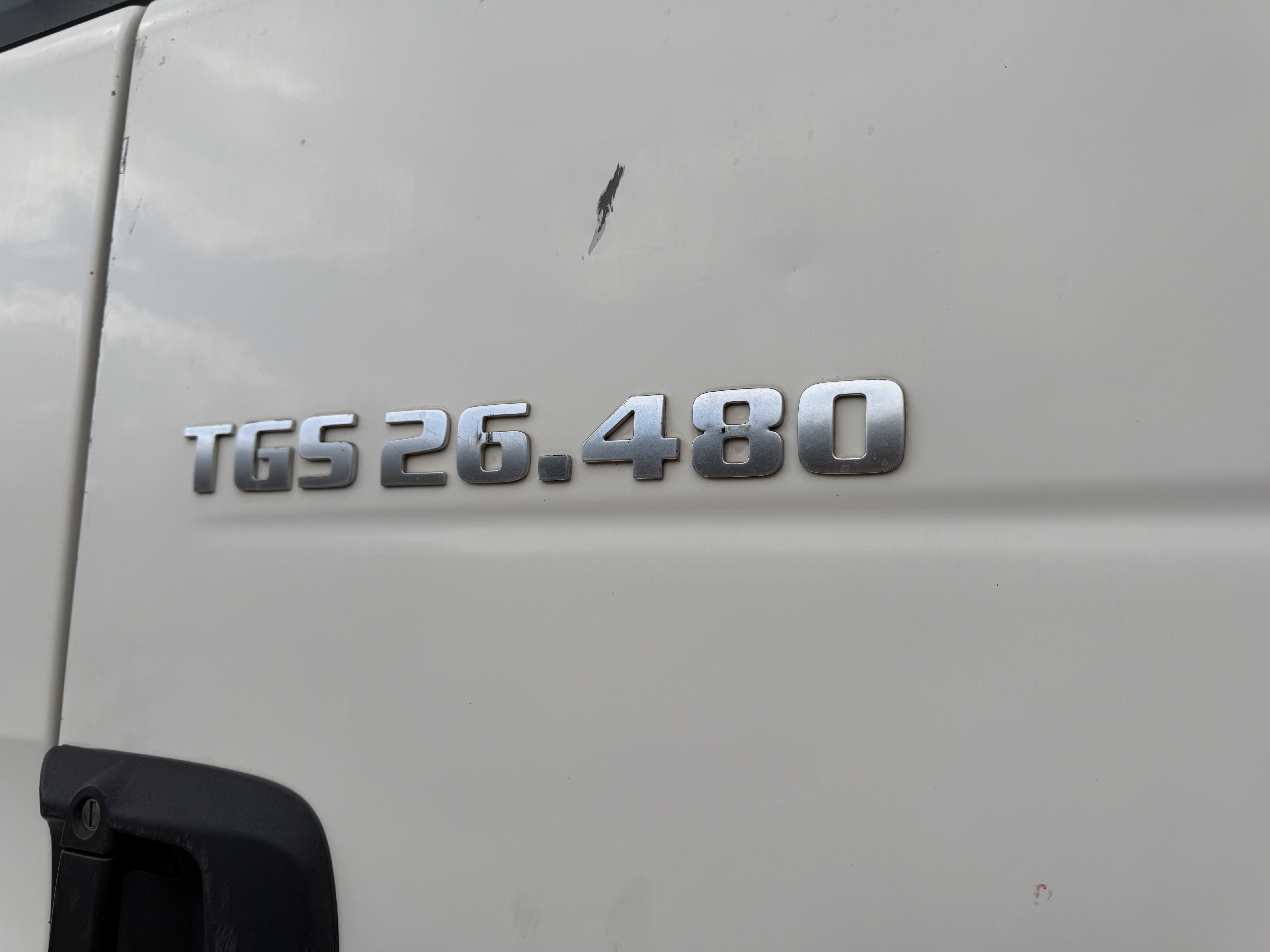 MAN TGS 26.480 2015 - used trucks for sale at J Hawes Ltd - view 8