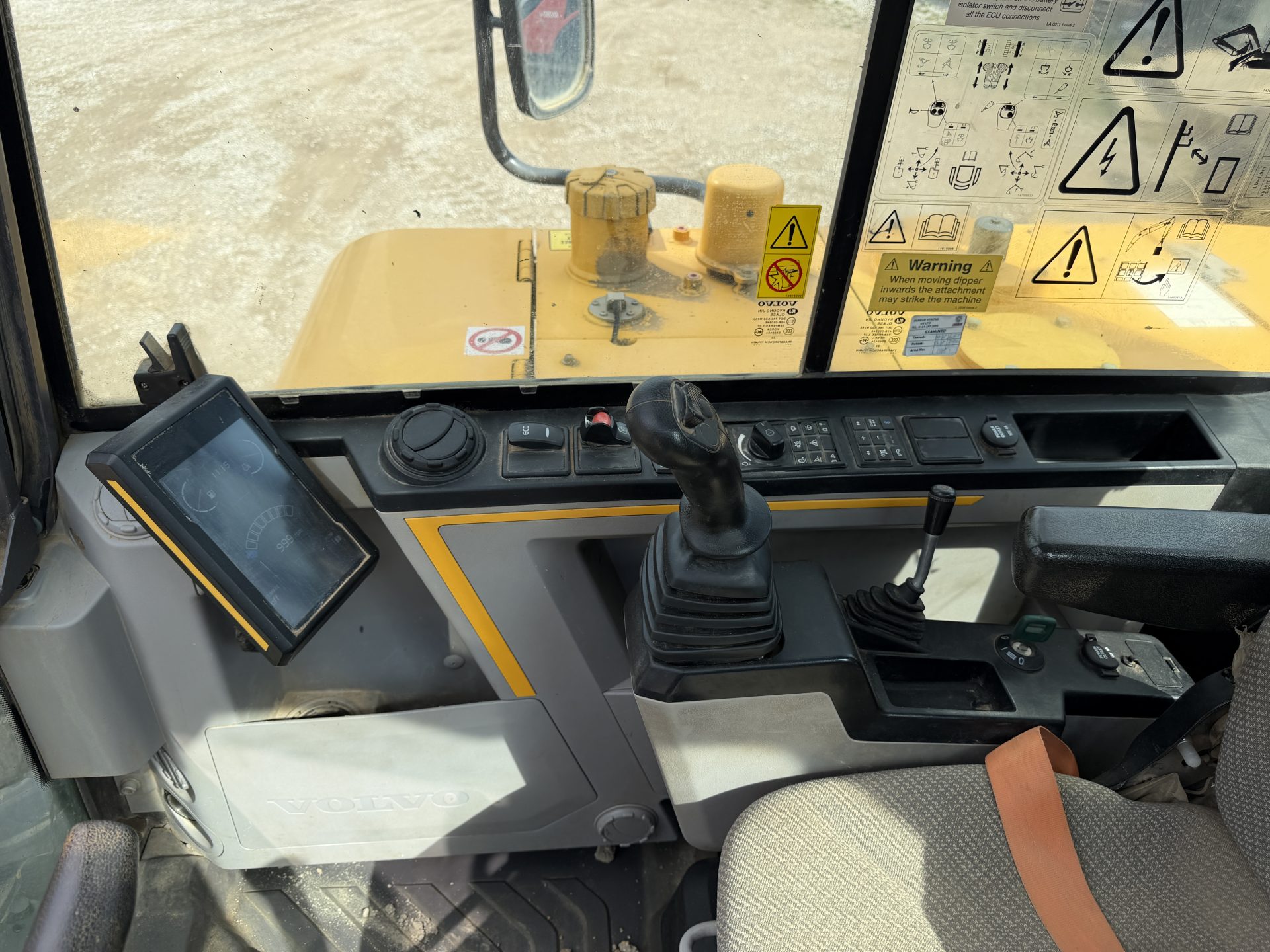 VOLVO EC60E 2022 - used plant for sale at J Hawes Ltd - view 9