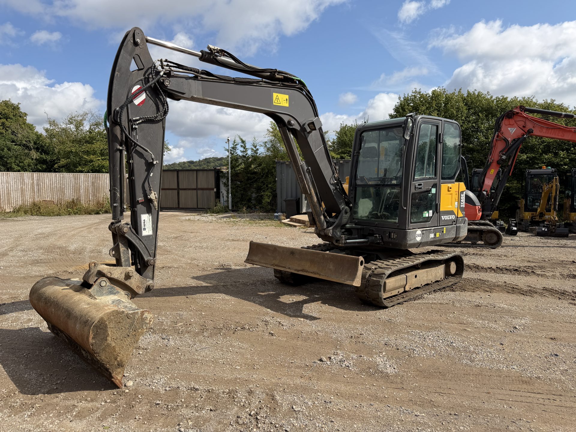 VOLVO EC60E 2022 - used plant for sale at J Hawes Ltd - view 4